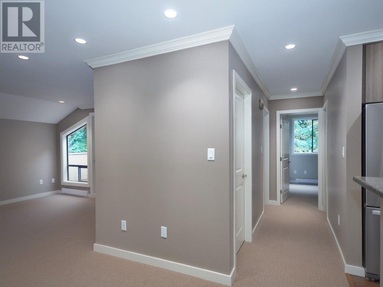 302 9146 Saturna Drive, Burnaby, British Columbia  V3J 7K2 - Photo 8 - R2826068