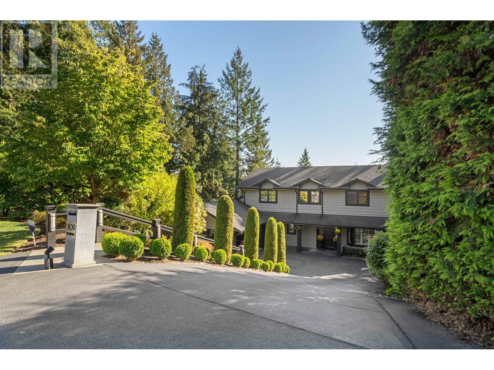 309 Monteray Avenue, North Vancouver, British Columbia  V7N 3E7 - Photo 36 - R2818865