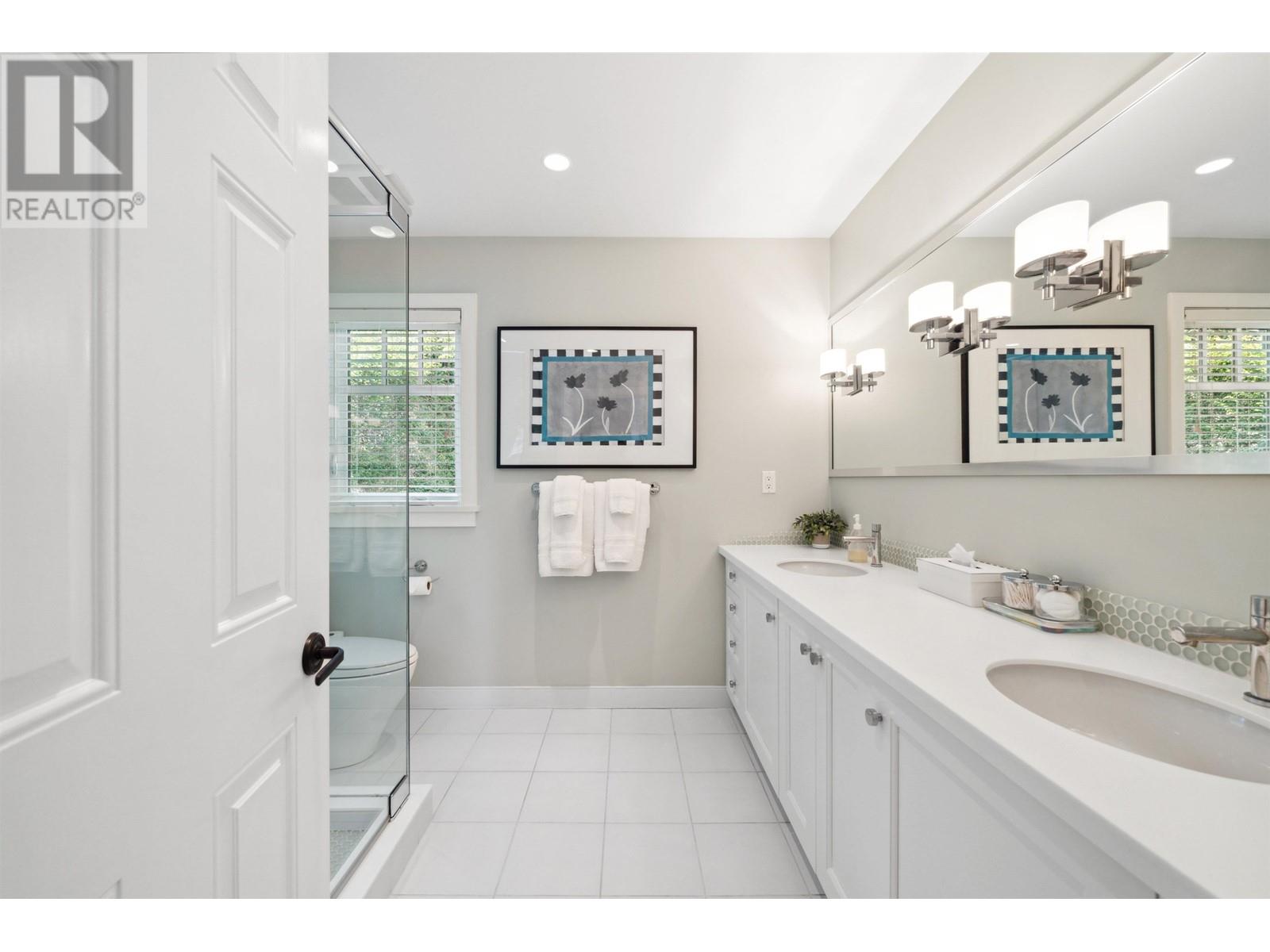 309 Monteray Avenue, North Vancouver, British Columbia  V7N 3E7 - Photo 24 - R2818865