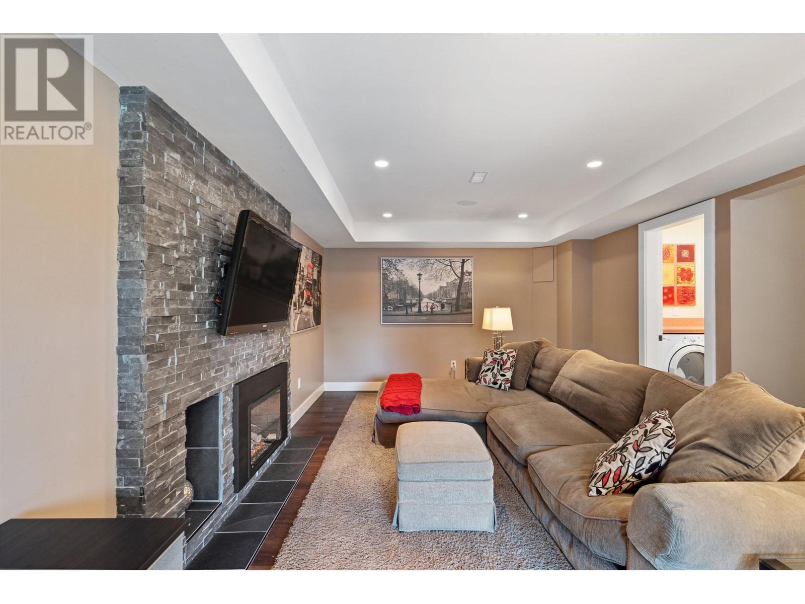 309 Monteray Avenue, North Vancouver, British Columbia  V7N 3E7 - Photo 28 - R2818865