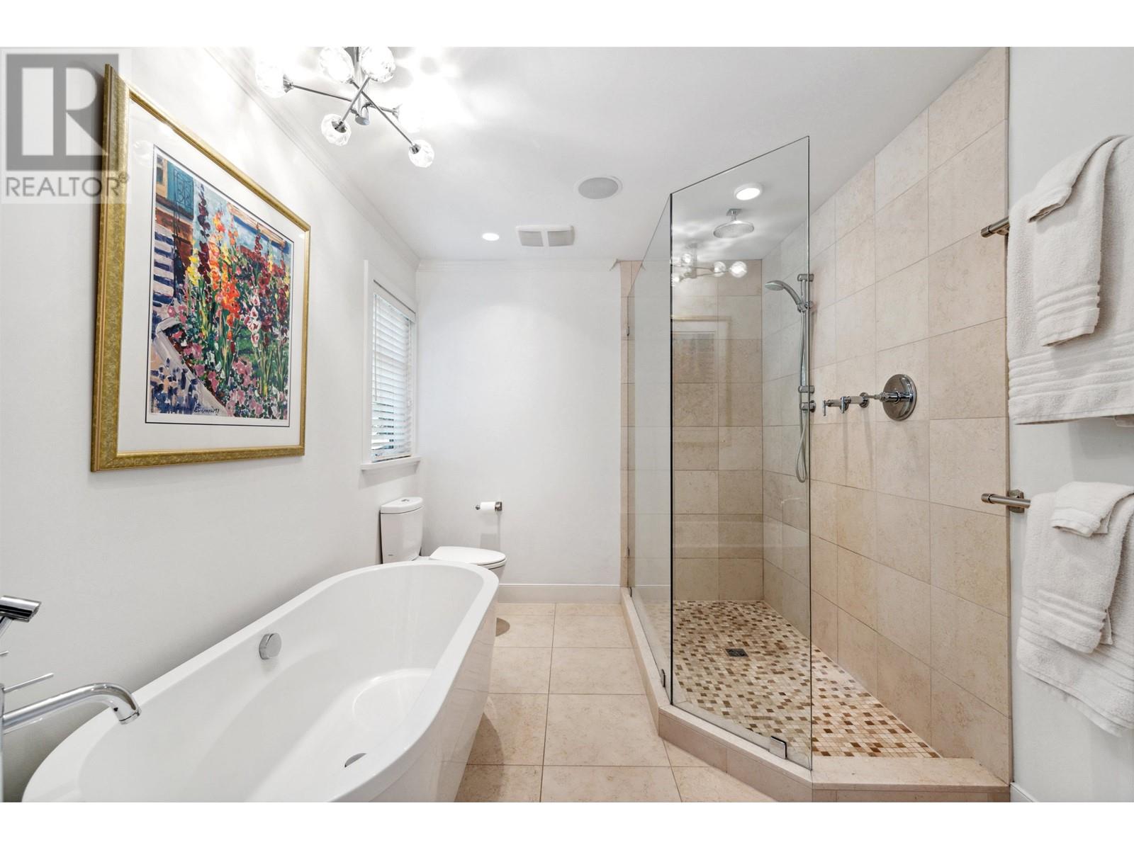 309 Monteray Avenue, North Vancouver, British Columbia  V7N 3E7 - Photo 21 - R2818865