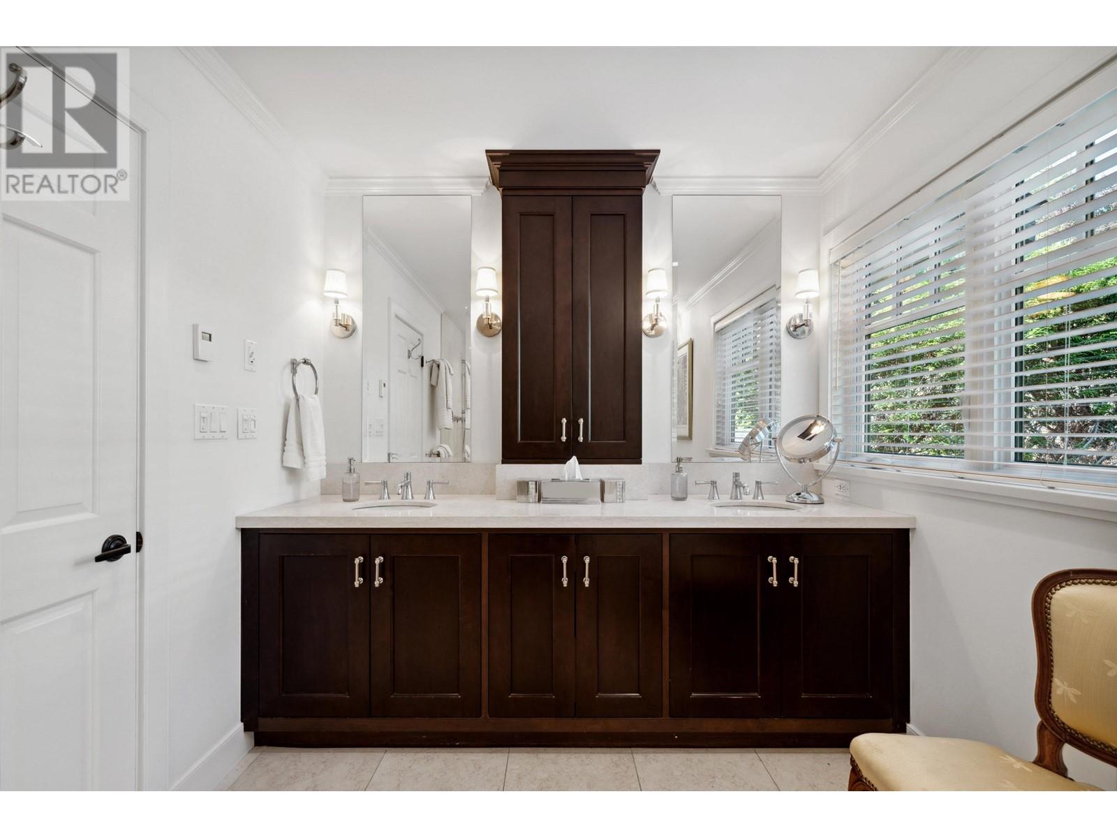 309 Monteray Avenue, North Vancouver, British Columbia  V7N 3E7 - Photo 19 - R2818865