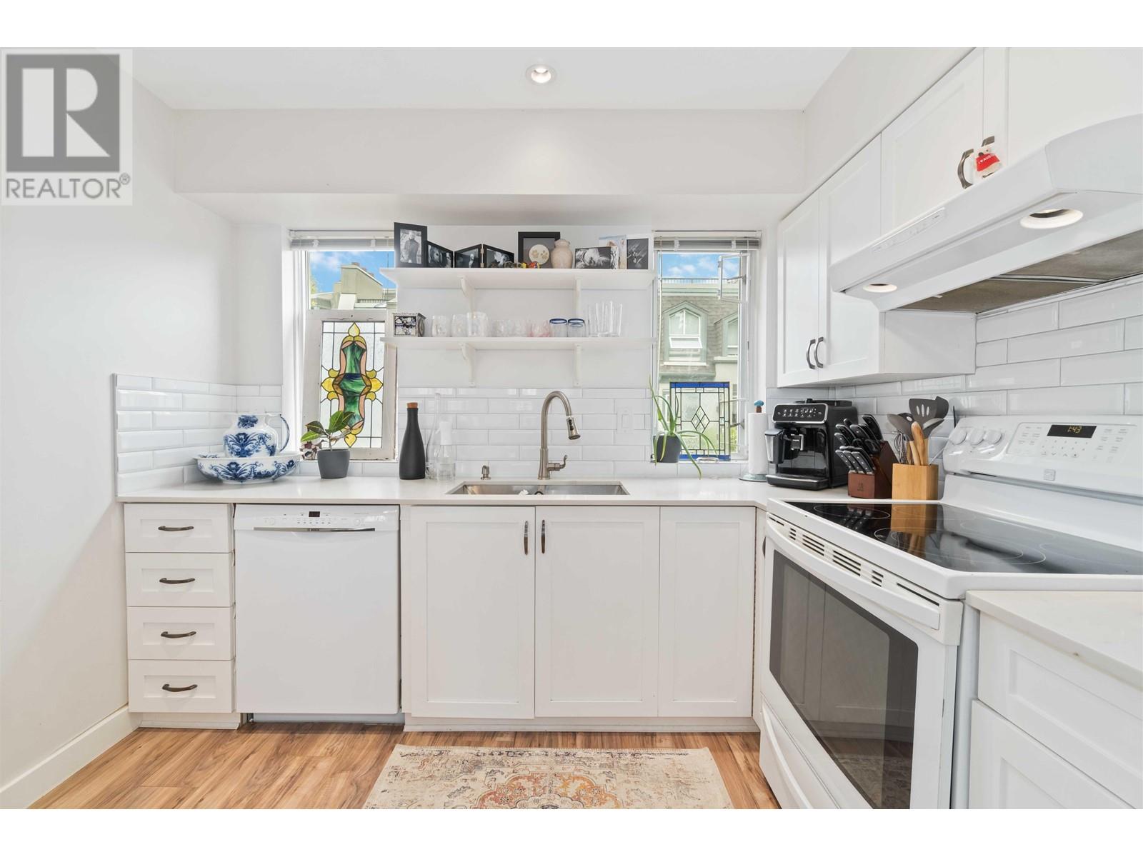 24 1215 Brunette Avenue, Coquitlam, British Columbia  V3K 6W2 - Photo 11 - R2819576