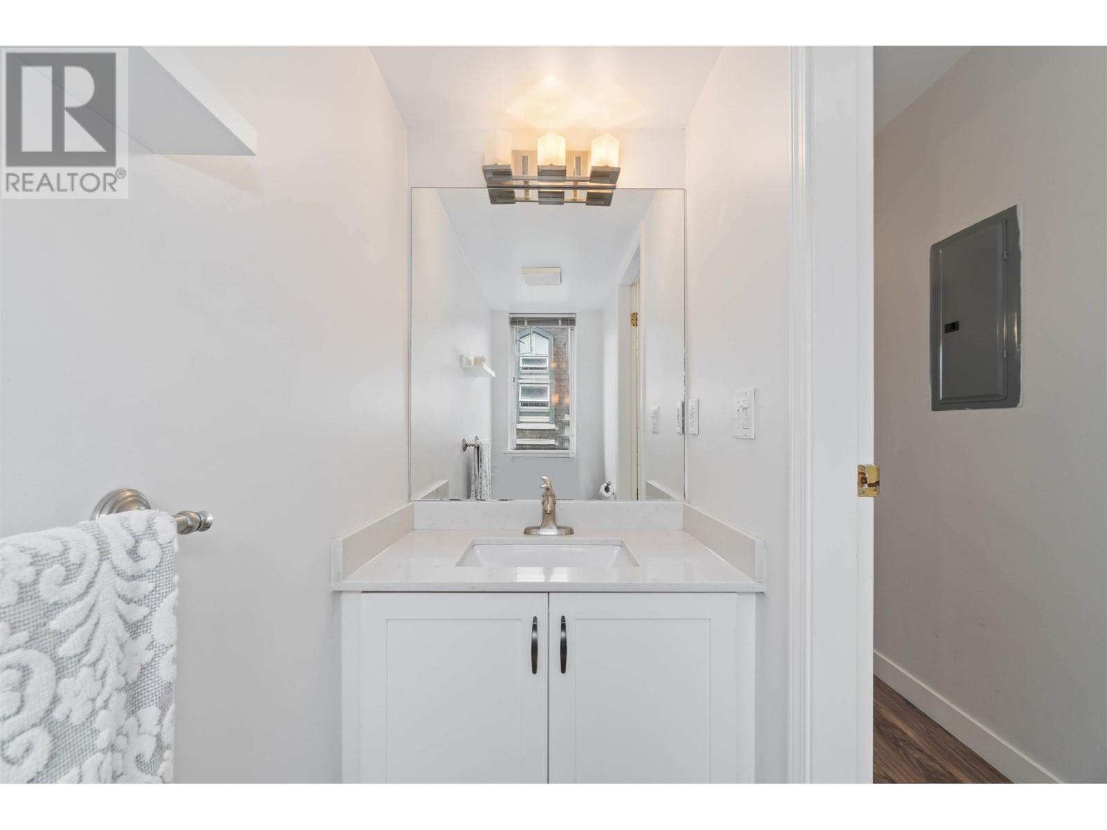 24 1215 Brunette Avenue, Coquitlam, British Columbia  V3K 6W2 - Photo 13 - R2819576