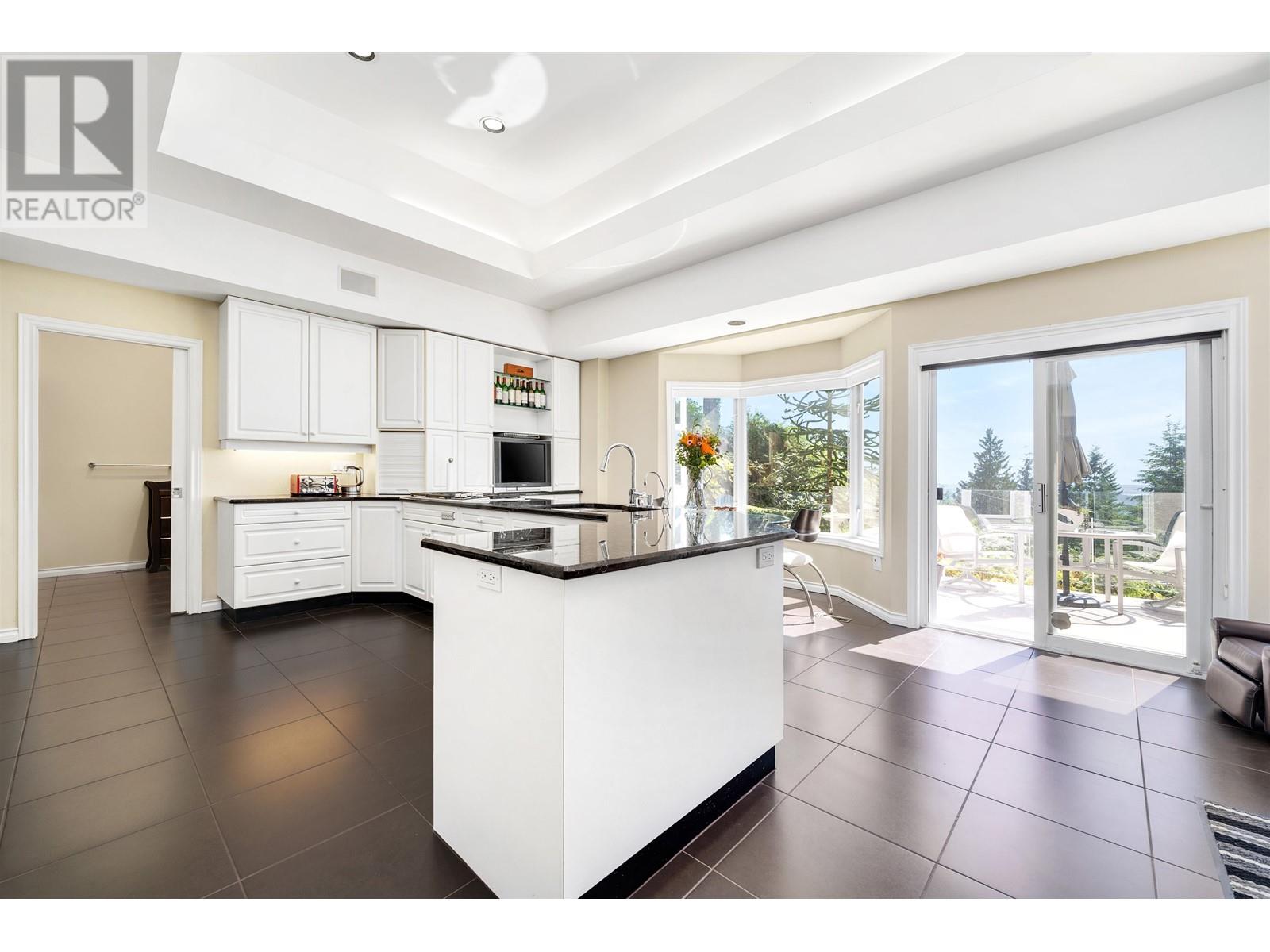463 Ventura Crescent, North Vancouver, British Columbia  V7N 3G8 - Photo 18 - R2826112
