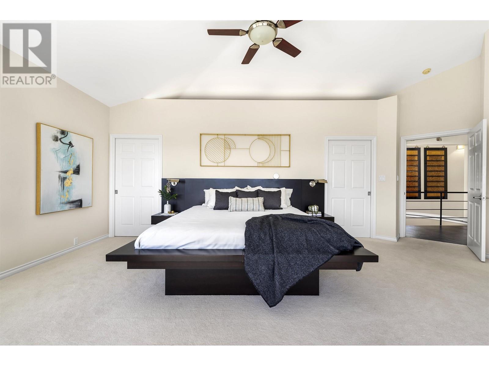 463 Ventura Crescent, North Vancouver, British Columbia  V7N 3G8 - Photo 5 - R2826112