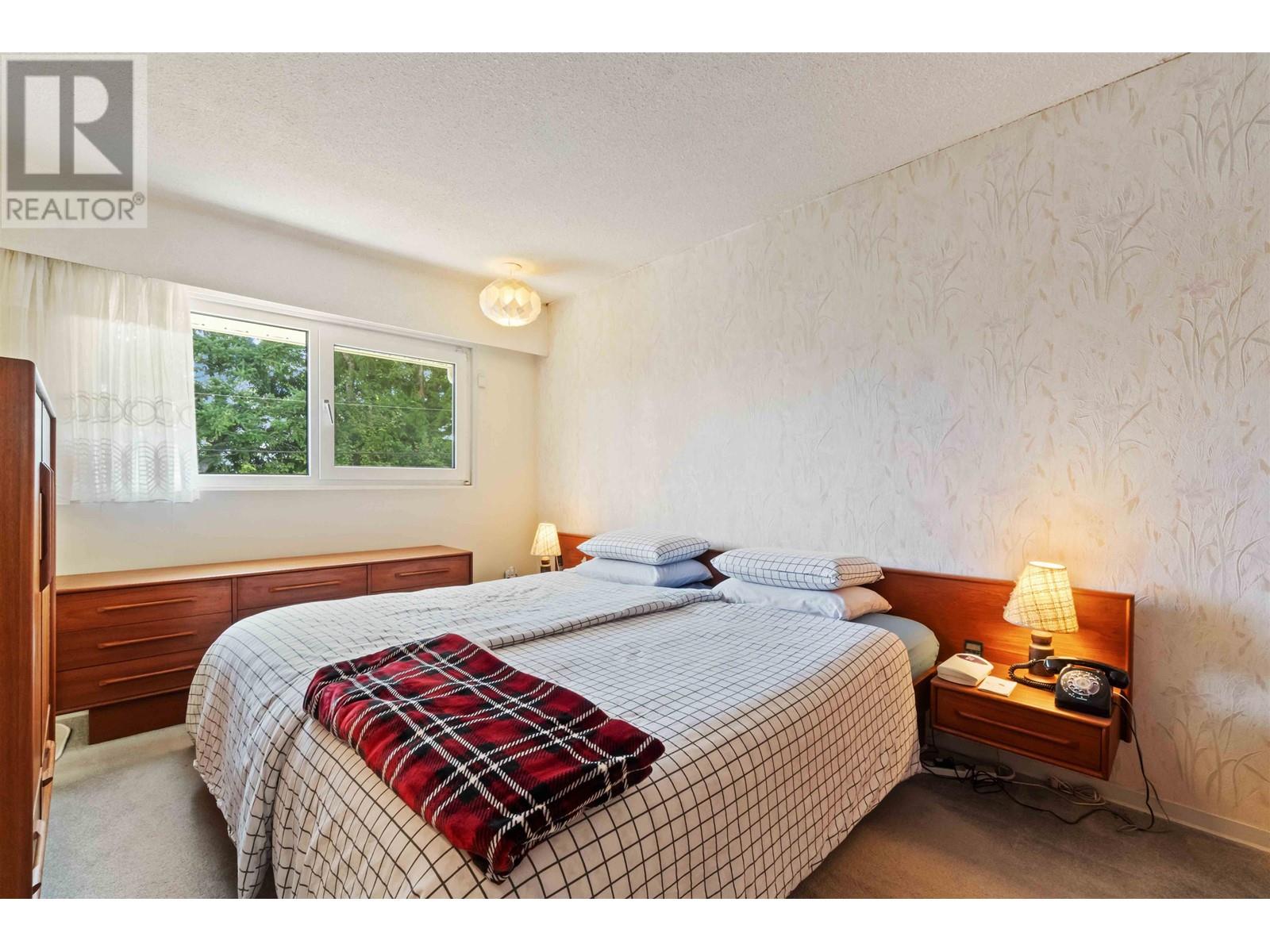 3029 Fleet Street, Coquitlam, British Columbia  V3C 3S1 - Photo 16 - R2825135