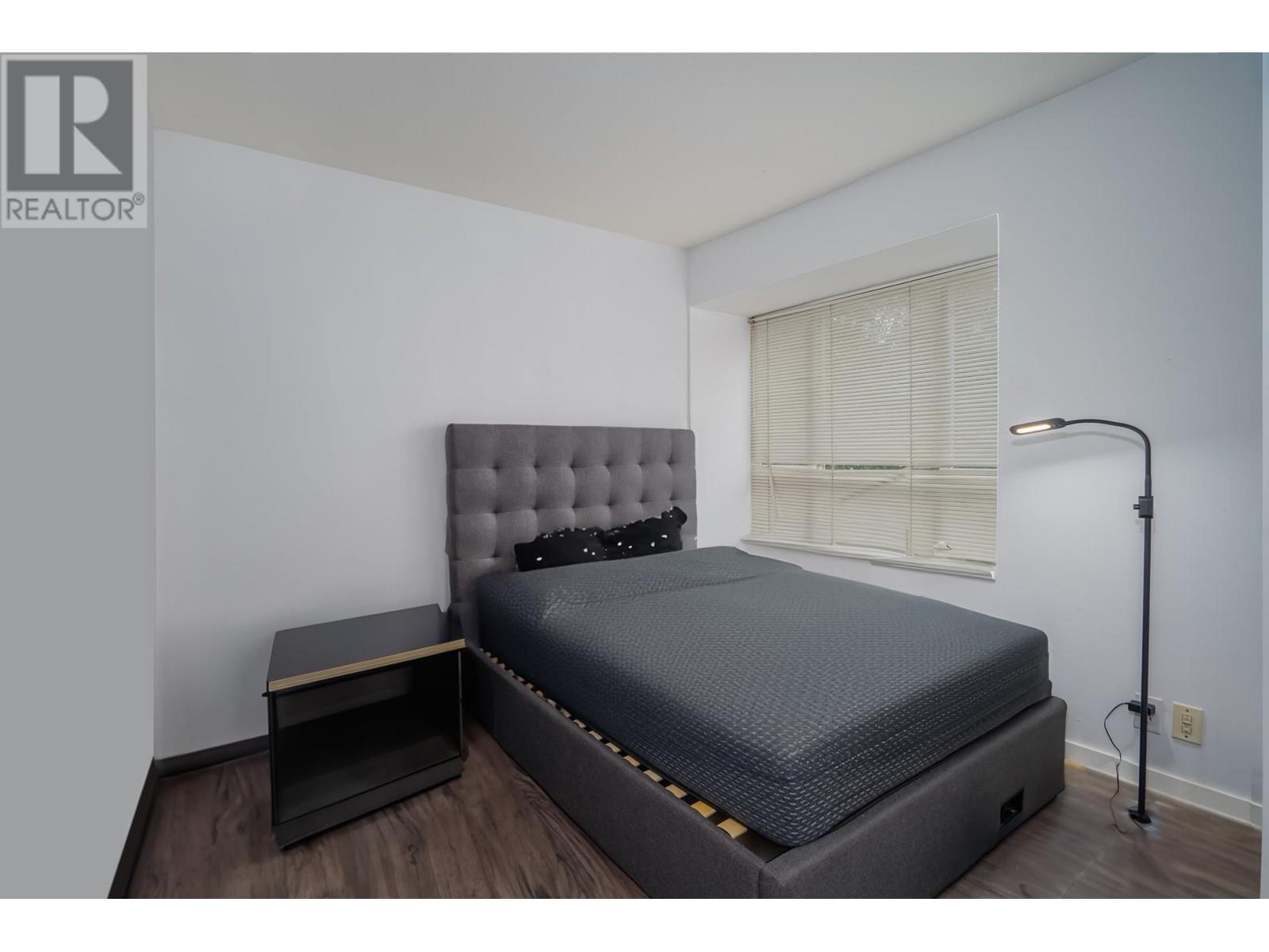 307 3 N Garden Drive, Vancouver, British Columbia  V5L 5C6 - Photo 6 - R2825365