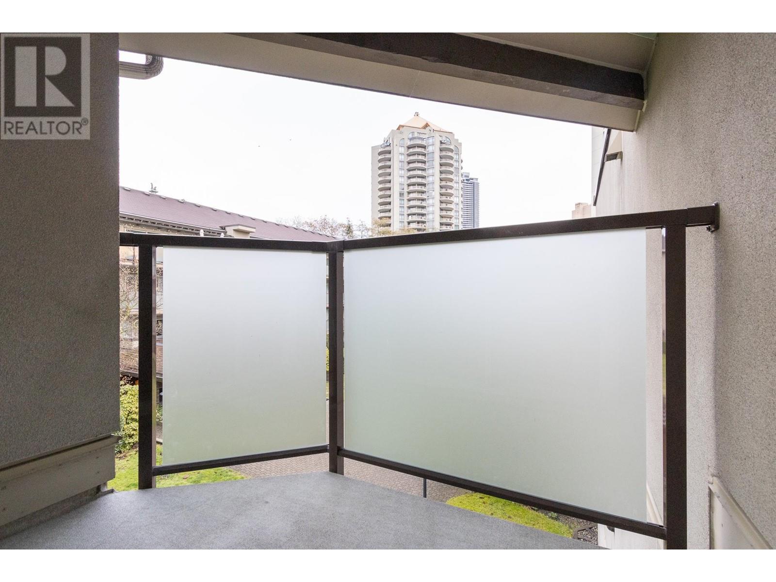 318 4363 Halifax Street, Burnaby, British Columbia  V5C 5Z3 - Photo 11 - R2809370