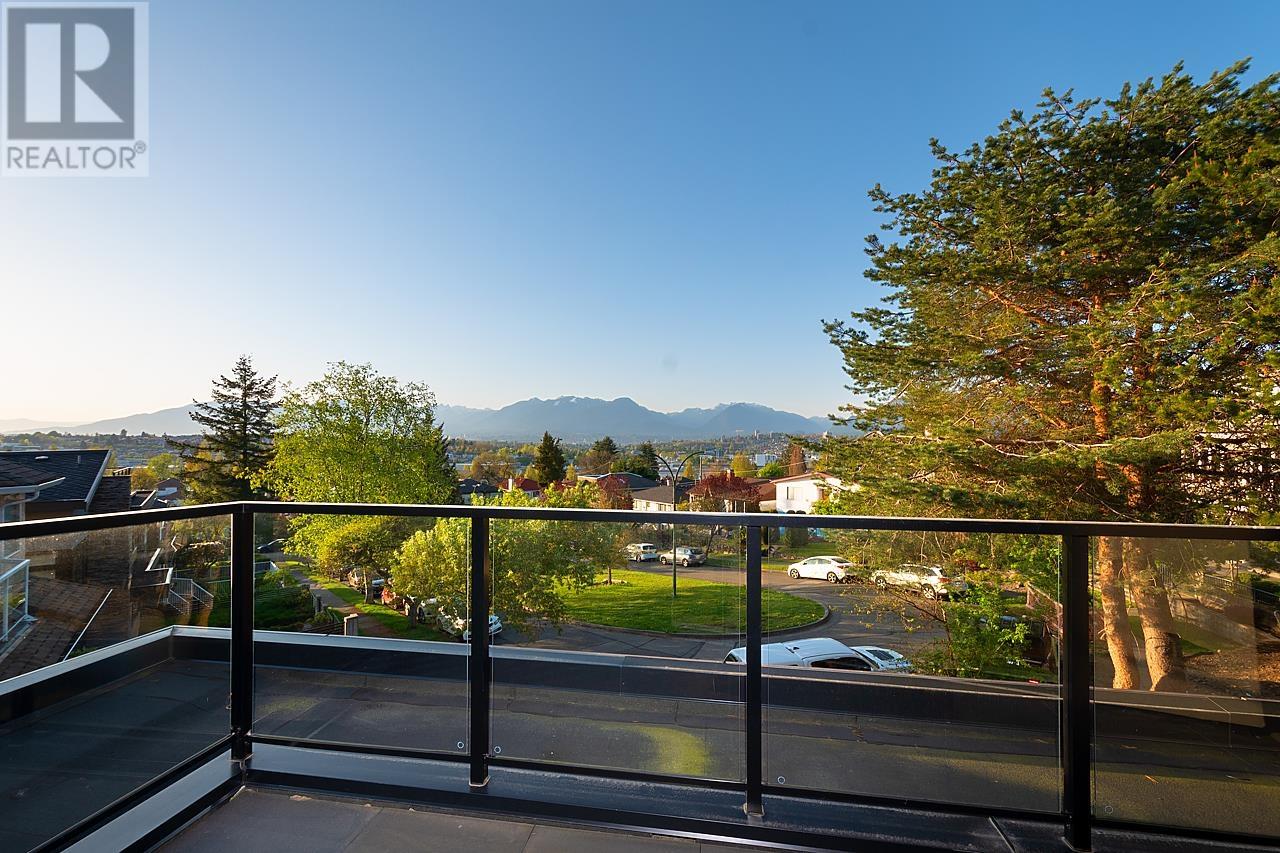 78 Malta Place, Vancouver, British Columbia  V5M 4C4 - Photo 14 - R2775273