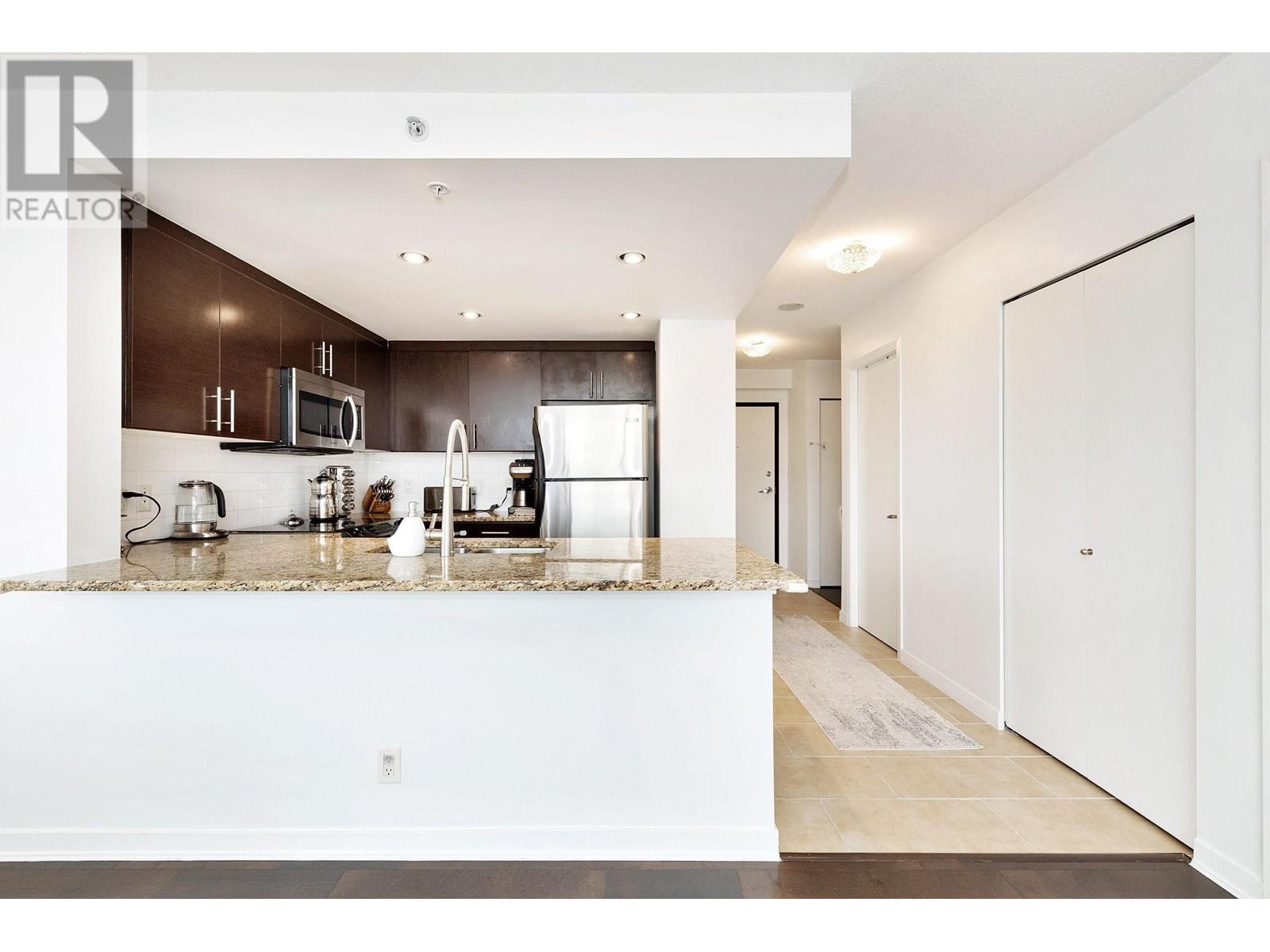 1906 555 Delestre Avenue, Coquitlam, British Columbia  V3K 0A9 - Photo 6 - R2825591