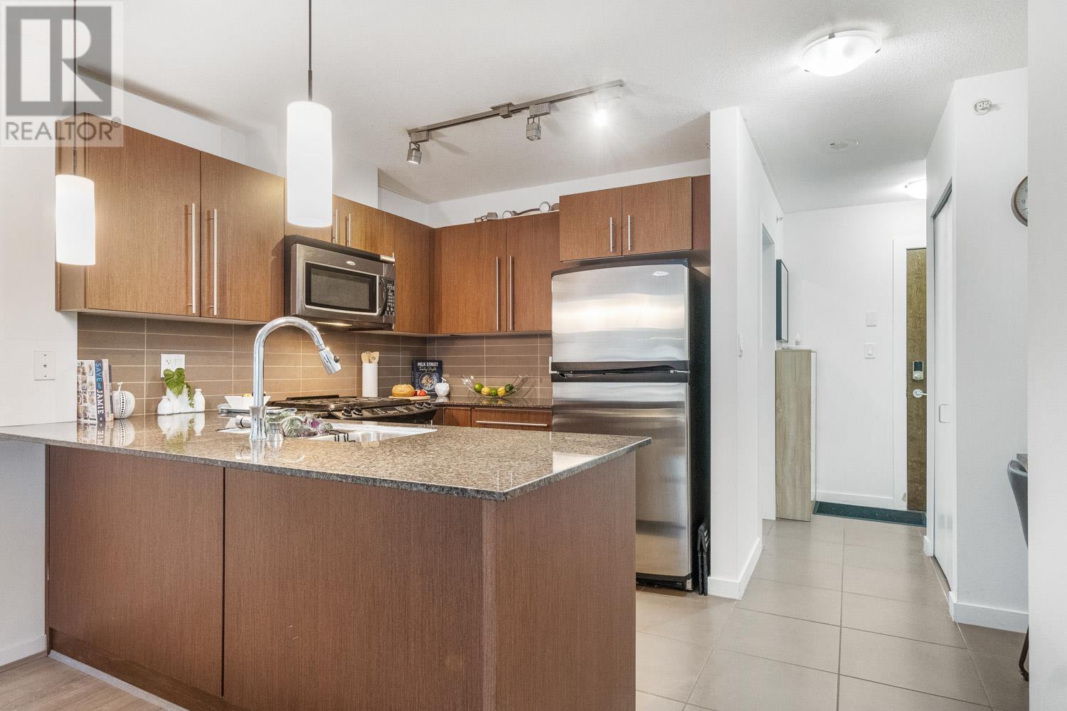 604 4888 Brentwood Drive, Burnaby, British Columbia  V5C 0C6 - Photo 7 - R2826138