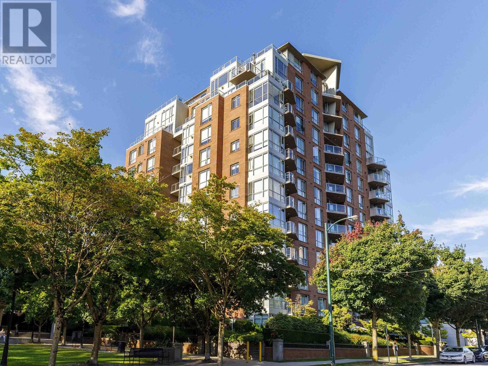 102 1575 W 10TH AVENUE, vancouver, British Columbia