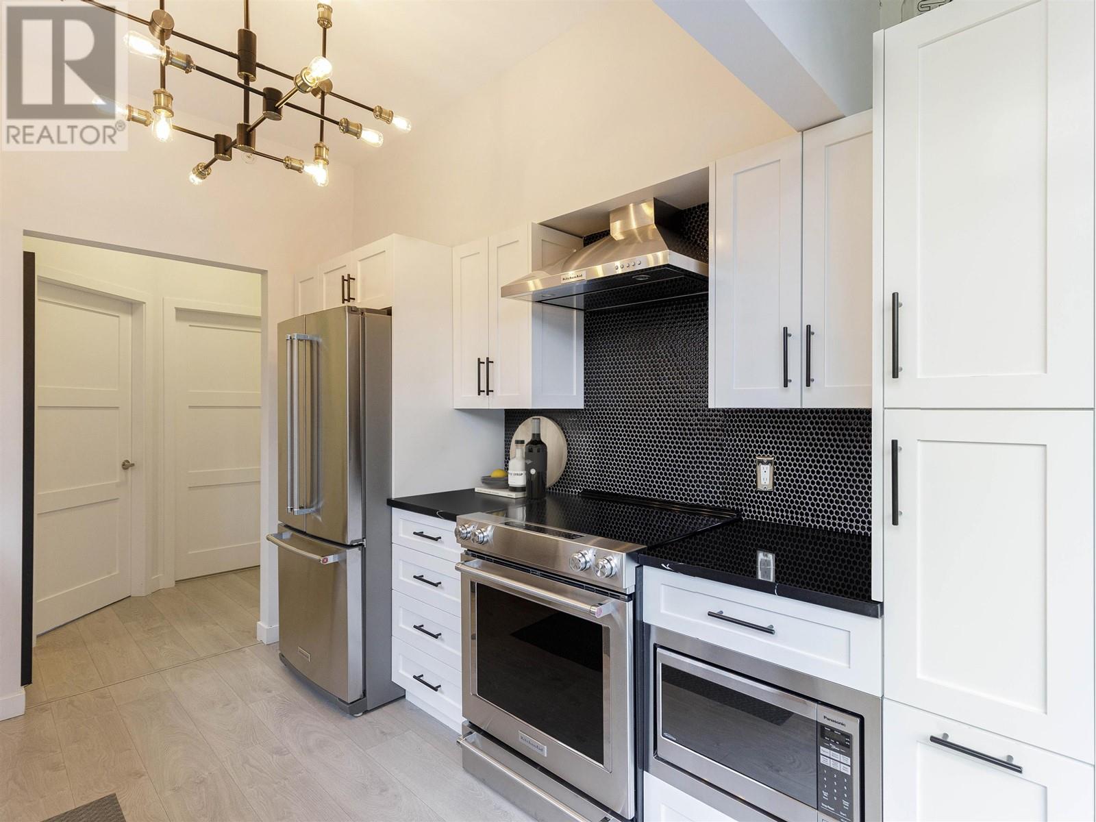 102 1575 W 10th Avenue, Vancouver, British Columbia  V6J 5L1 - Photo 12 - R2826161