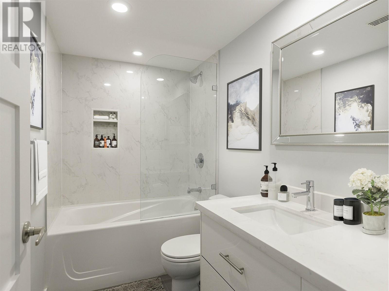 102 1575 W 10th Avenue, Vancouver, British Columbia  V6J 5L1 - Photo 17 - R2826161