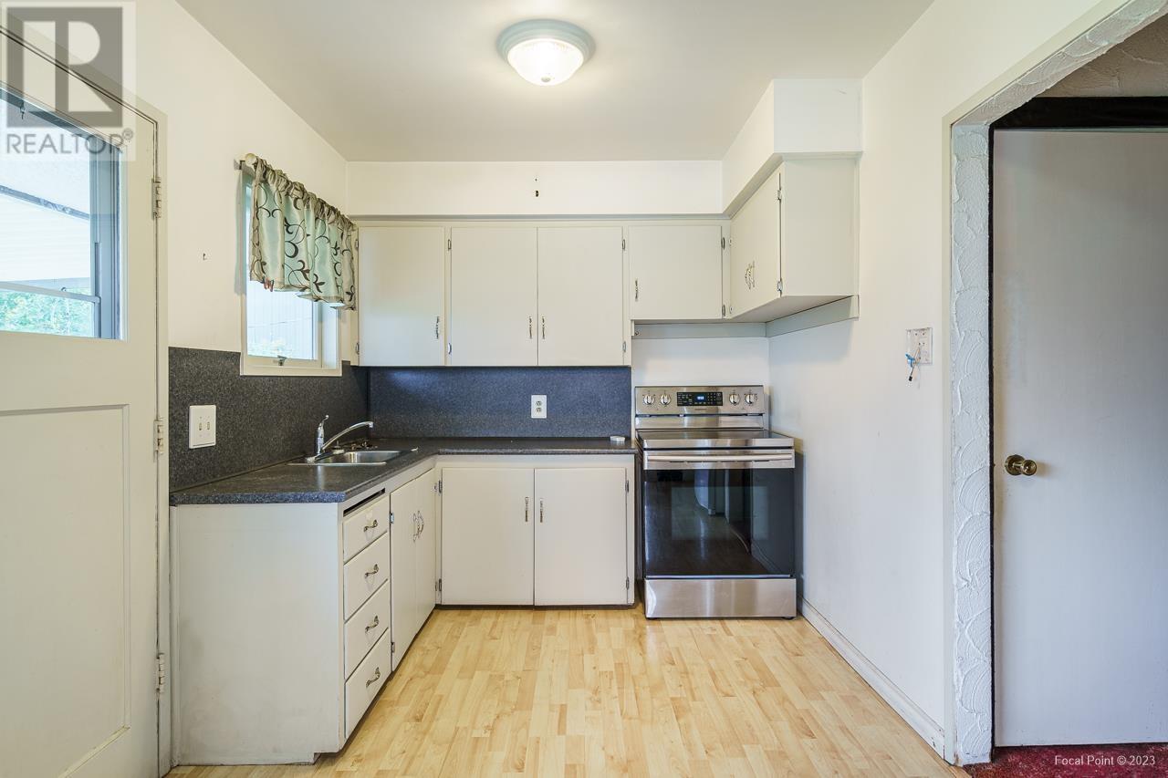 7089 Malibu Drive, Burnaby, British Columbia  V5A 1A2 - Photo 10 - R2826132