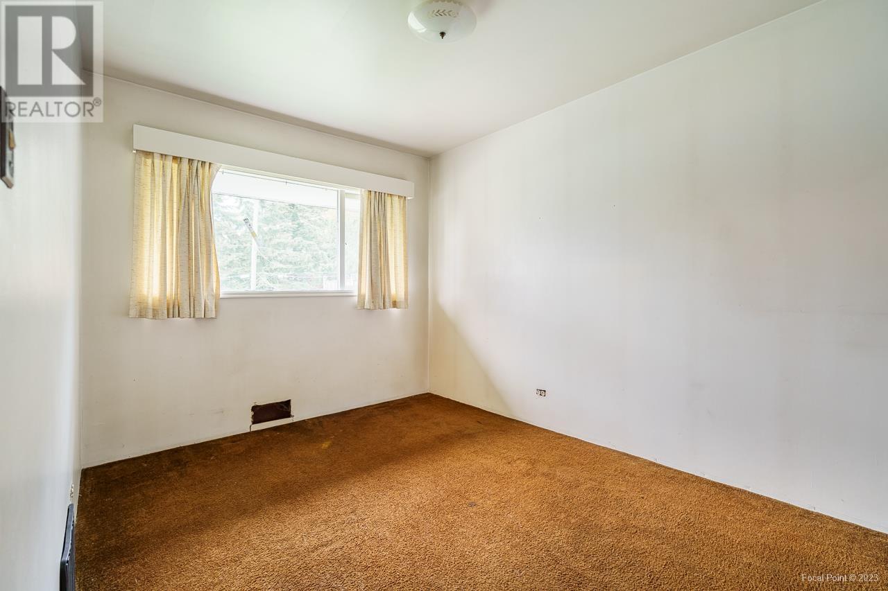 7089 Malibu Drive, Burnaby, British Columbia  V5A 1A2 - Photo 16 - R2826132