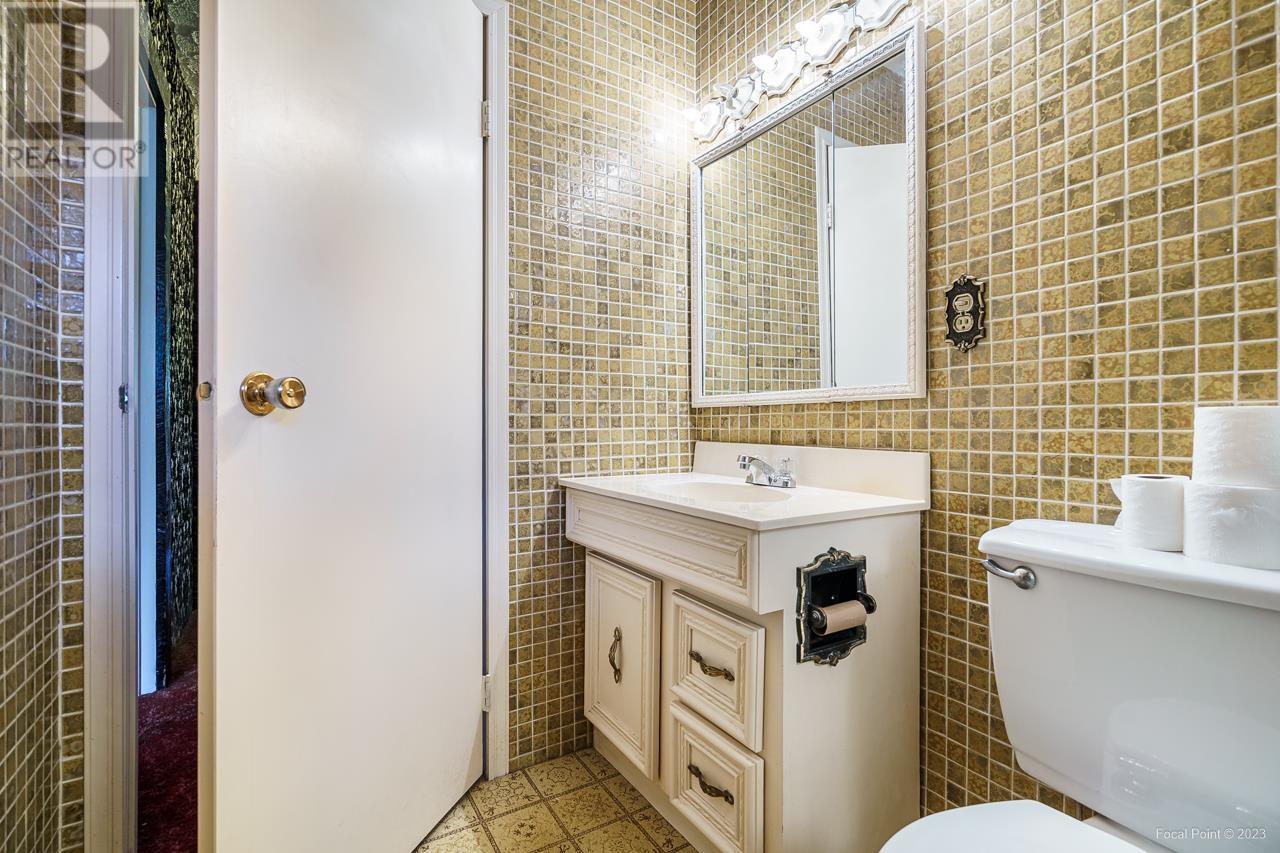 7089 Malibu Drive, Burnaby, British Columbia  V5A 1A2 - Photo 19 - R2826132