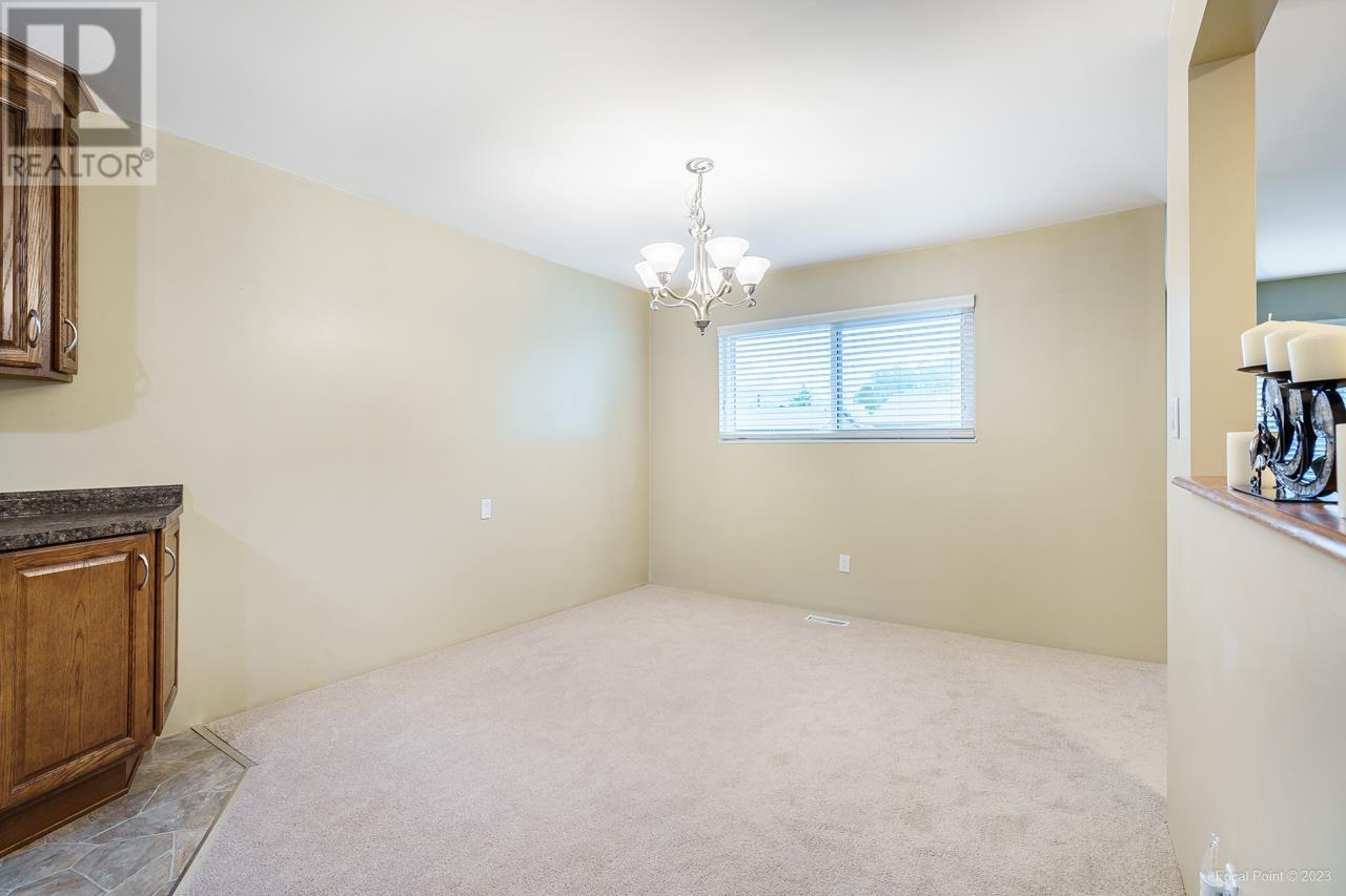 1890 Bluff Way, Coquitlam, British Columbia  V3E 1J2 - Photo 12 - R2826134