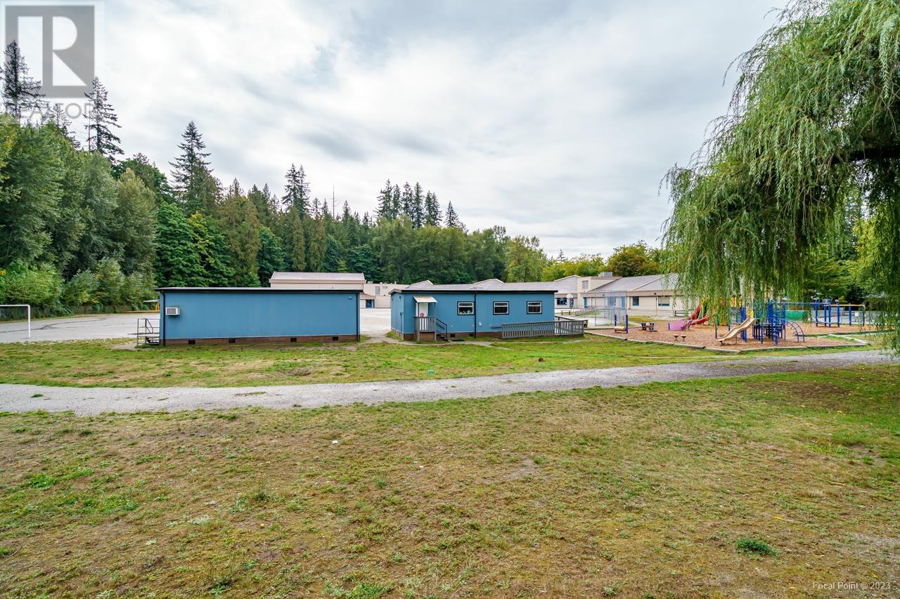 1890 Bluff Way, Coquitlam, British Columbia  V3E 1J2 - Photo 38 - R2826134