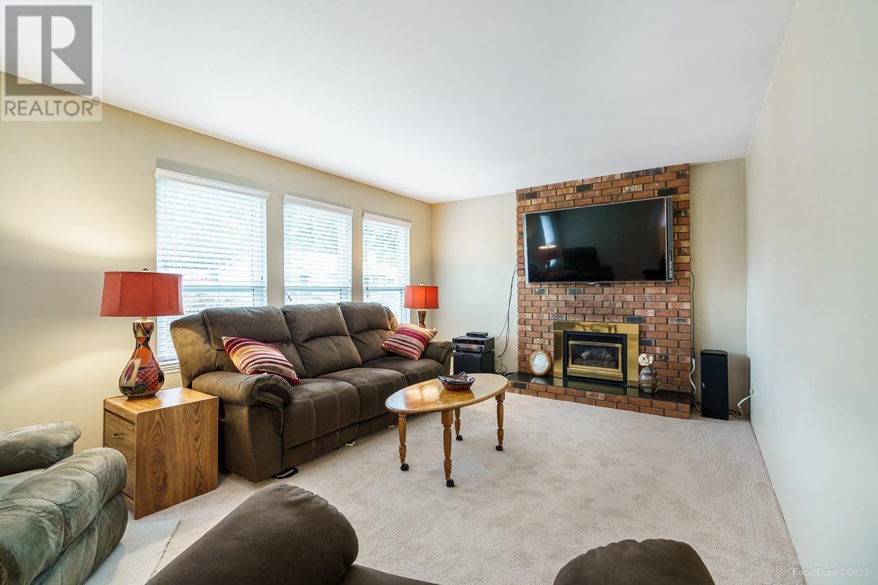 1890 Bluff Way, Coquitlam, British Columbia  V3E 1J2 - Photo 5 - R2826134