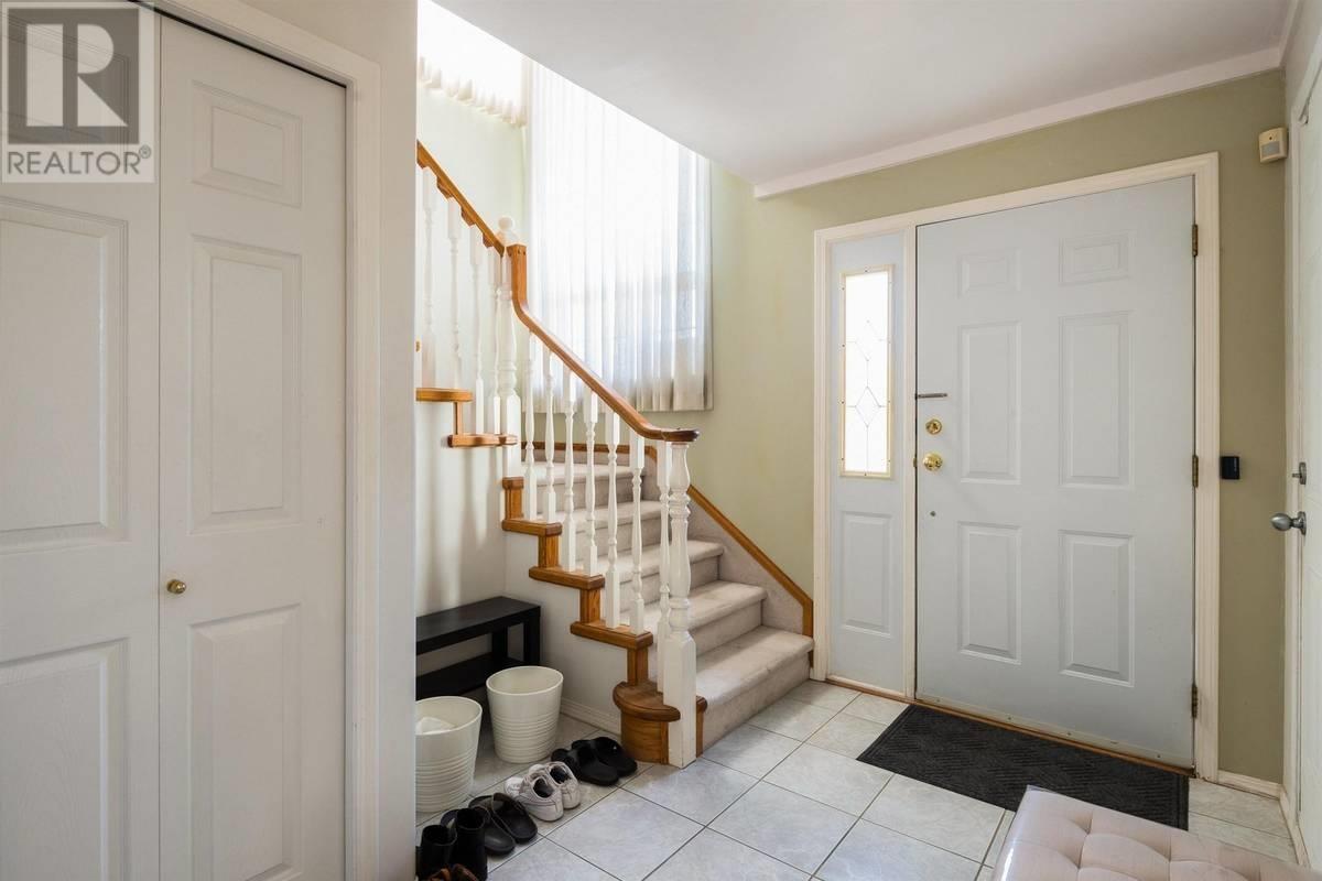 22600 Chaldecott Drive, Richmond, British Columbia  V6V 2T9 - Photo 2 - R2826130