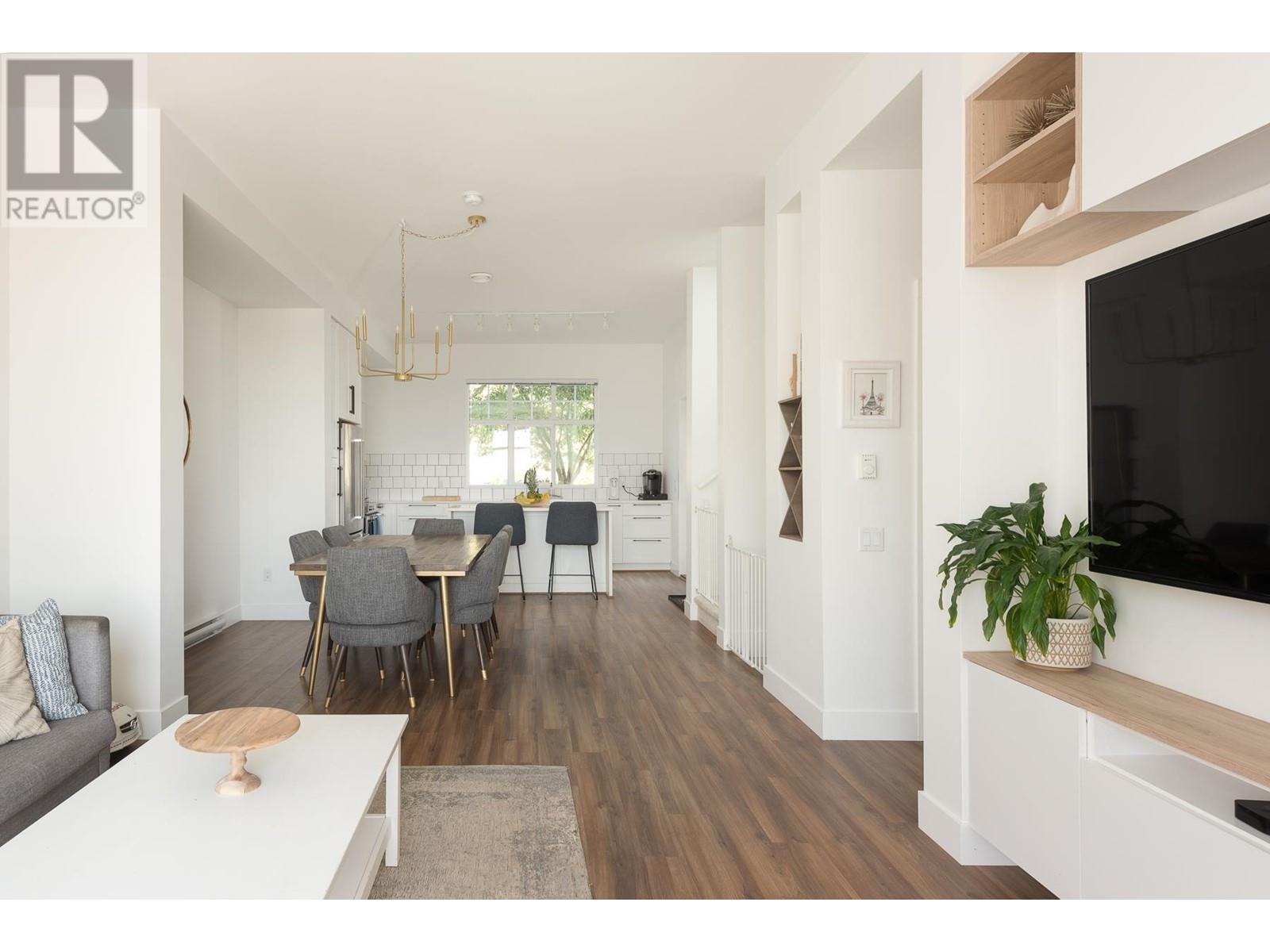 16 1221 Rocklin Street, Coquitlam, British Columbia  V3B 0N7 - Photo 6 - R2821631