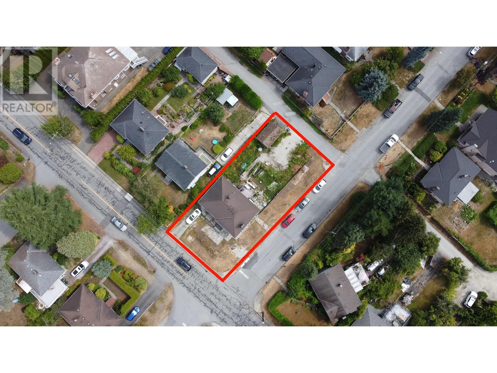 7884 Patterson Avenue, Burnaby, British Columbia  V5J 3P5 - Photo 29 - R2825986