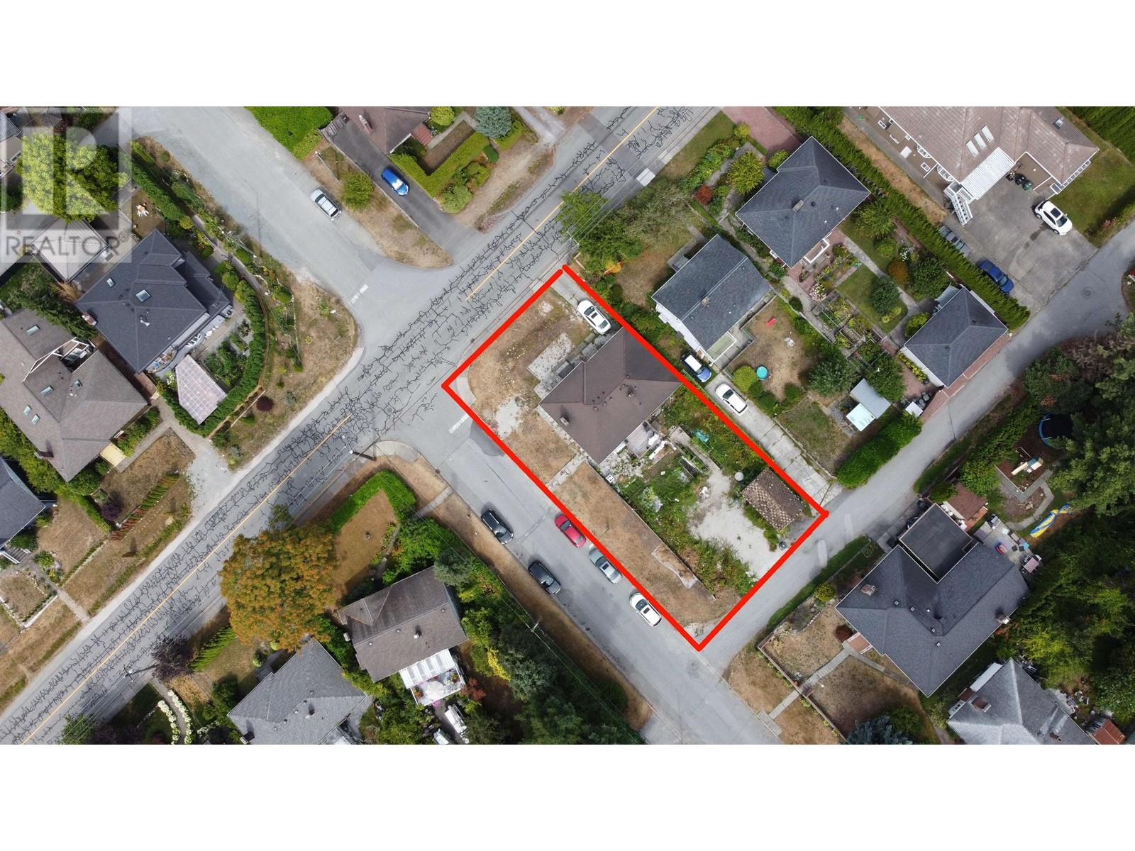 7884 Patterson Avenue, Burnaby, British Columbia  V5J 3P5 - Photo 30 - R2825986
