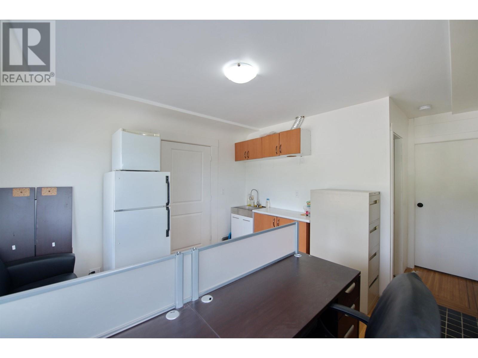 7884 Patterson Avenue, Burnaby, British Columbia  V5J 3P5 - Photo 19 - R2825986