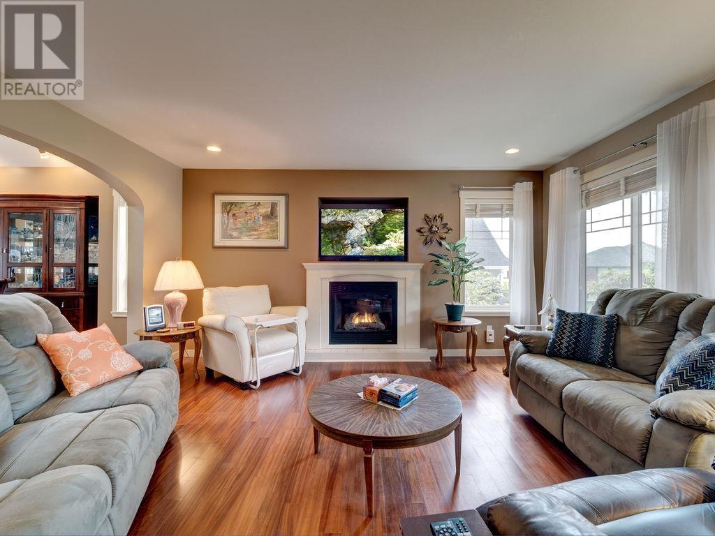 5540 Clayton Avenue, Sechelt, British Columbia  V7Z 0V1 - Photo 15 - R2826080