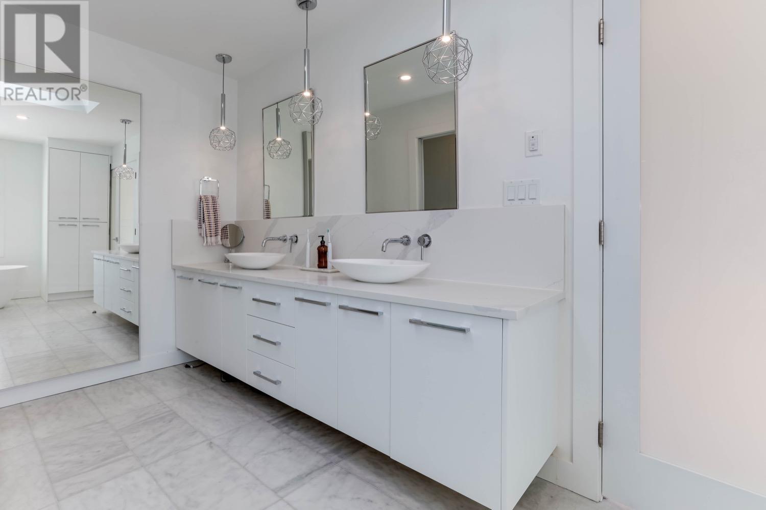 2976 Robson Drive, Coquitlam, British Columbia  V3E 2T1 - Photo 21 - R2826144