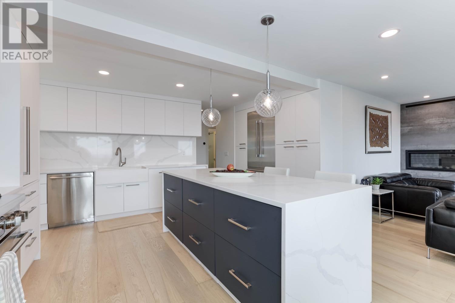 2976 Robson Drive, Coquitlam, British Columbia  V3E 2T1 - Photo 7 - R2826144