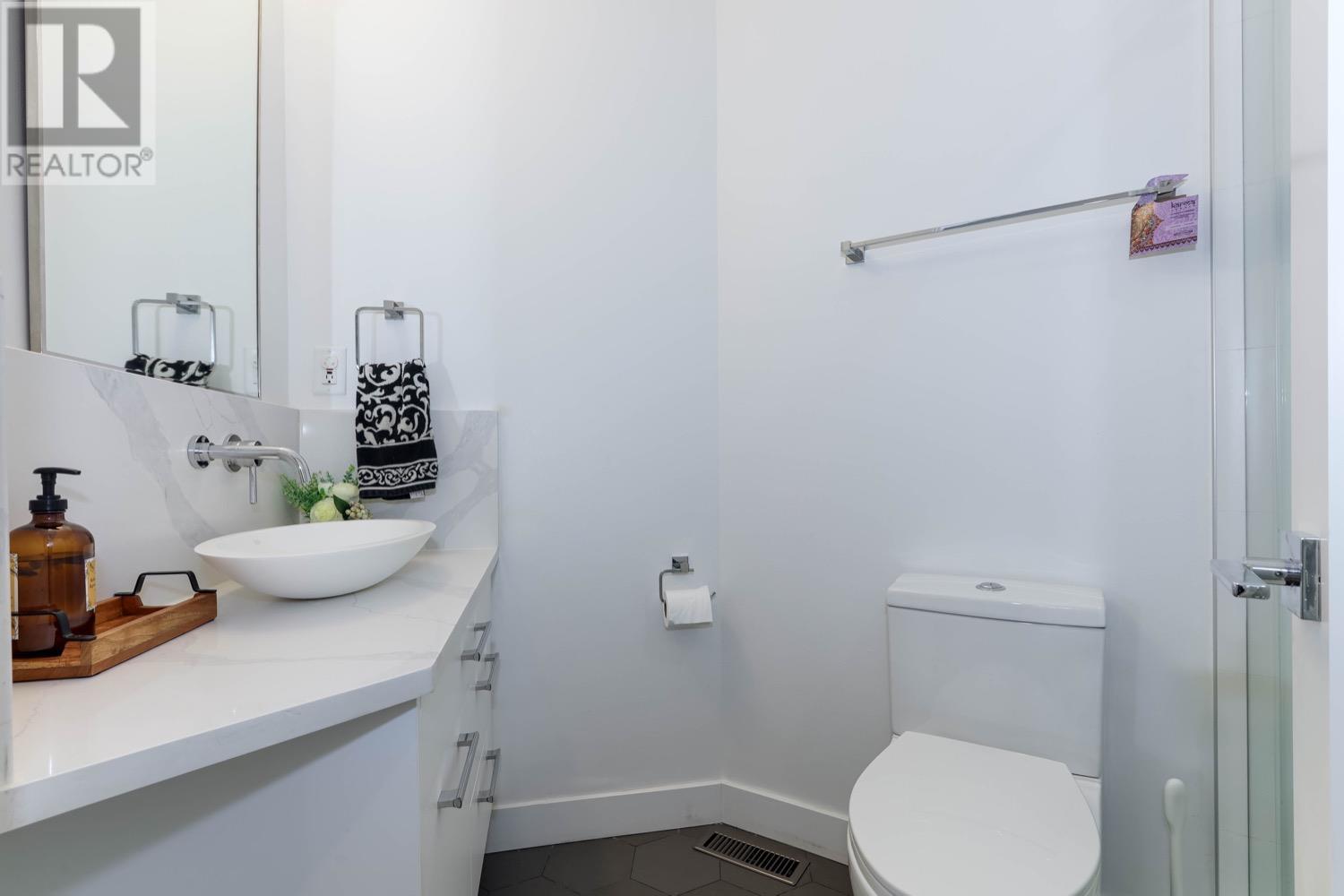 2976 Robson Drive, Coquitlam, British Columbia  V3E 2T1 - Photo 12 - R2826144