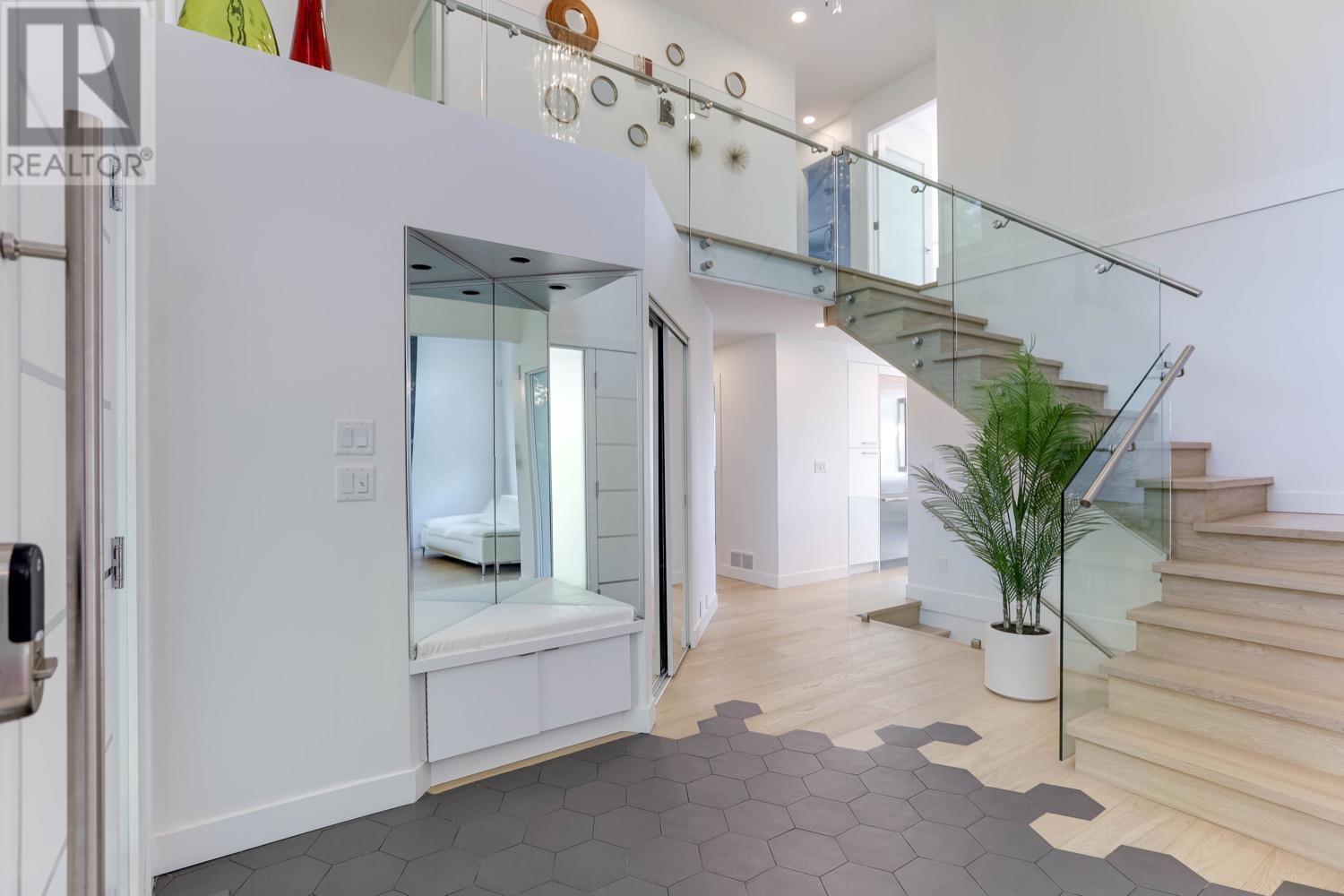 2976 Robson Drive, Coquitlam, British Columbia  V3E 2T1 - Photo 15 - R2826144