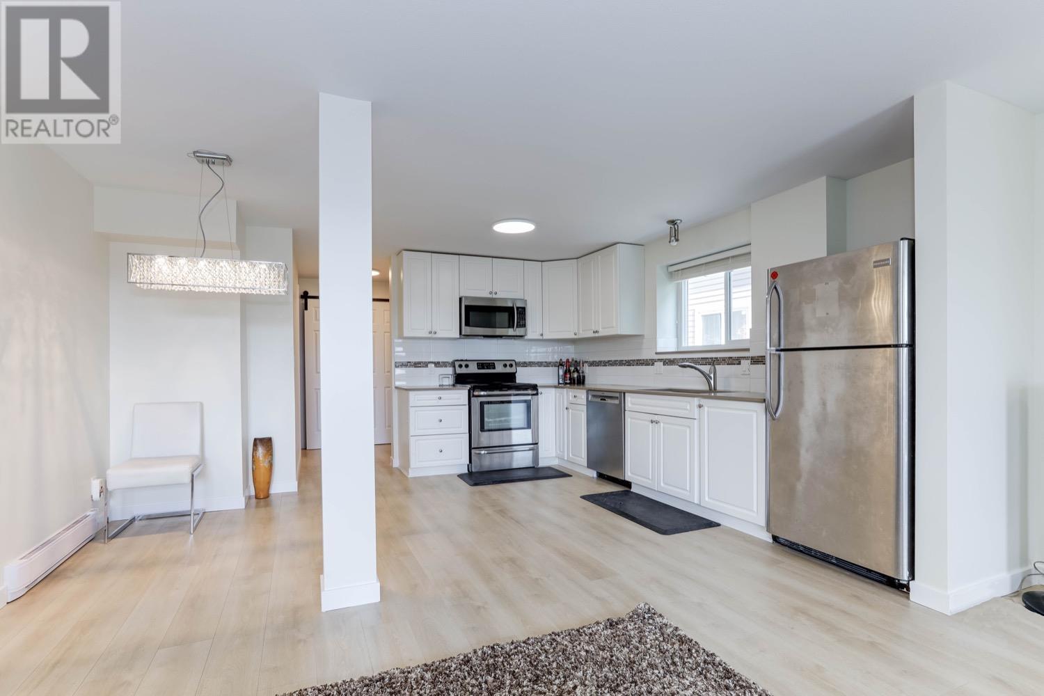 2976 Robson Drive, Coquitlam, British Columbia  V3E 2T1 - Photo 31 - R2826144