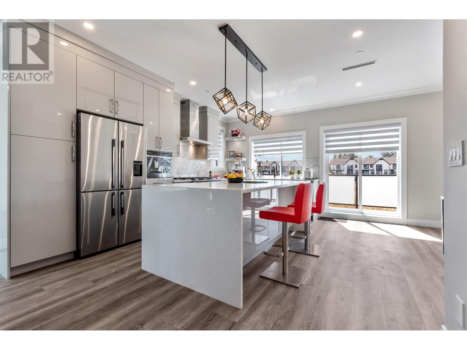 1124 Salter Street, New Westminster, British Columbia  V3M 0M4 - Photo 10 - R2826176