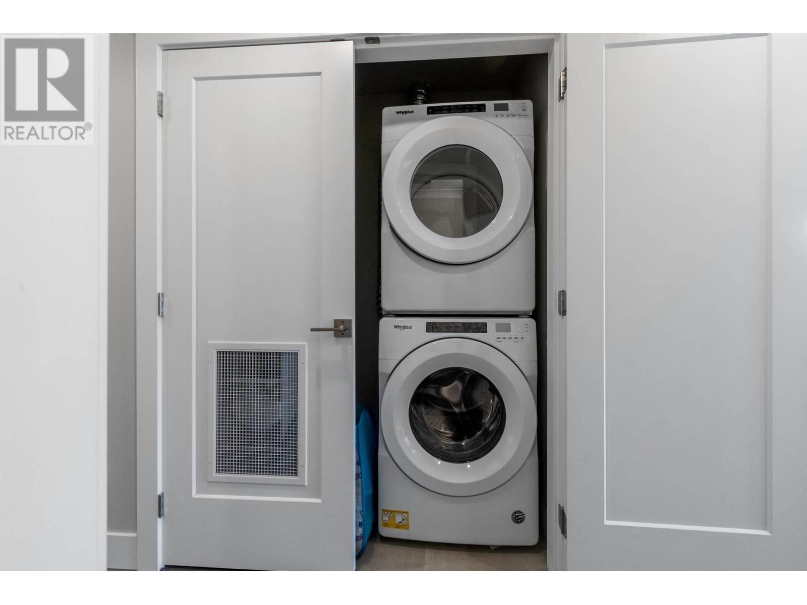 1124 Salter Street, New Westminster, British Columbia  V3M 0M4 - Photo 24 - R2826176