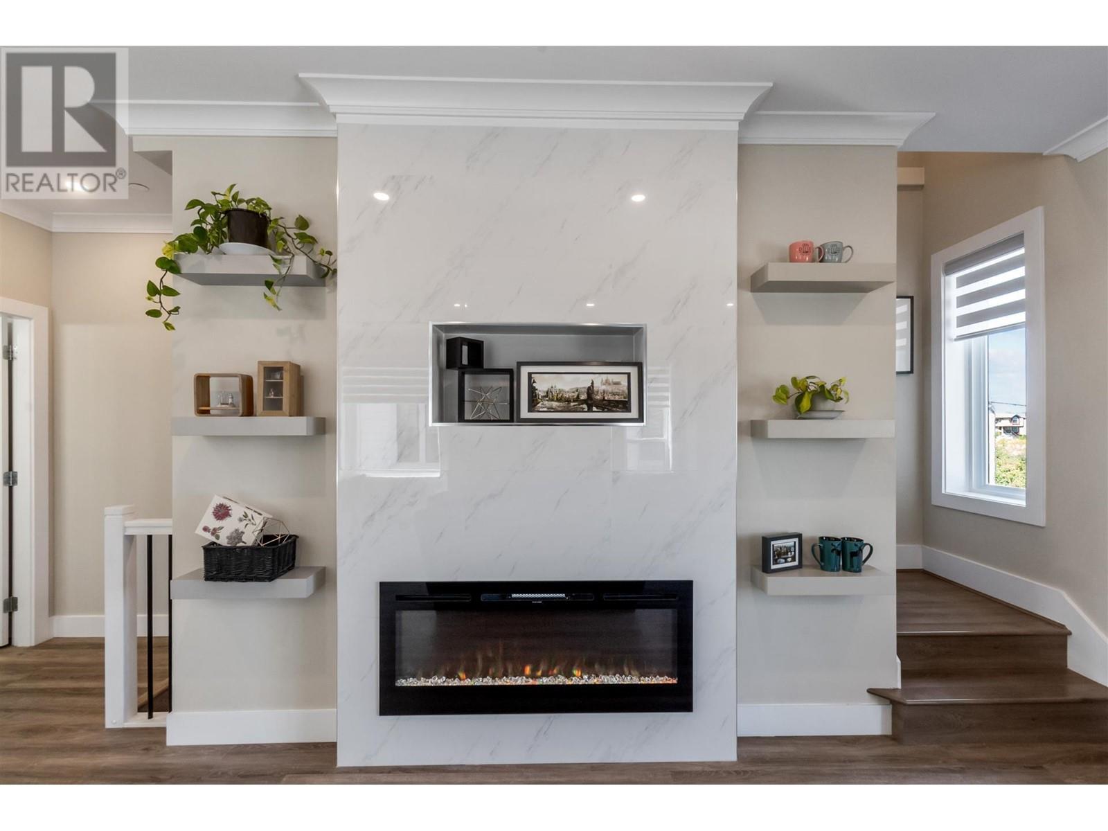 1124 Salter Street, New Westminster, British Columbia  V3M 0M4 - Photo 6 - R2826176