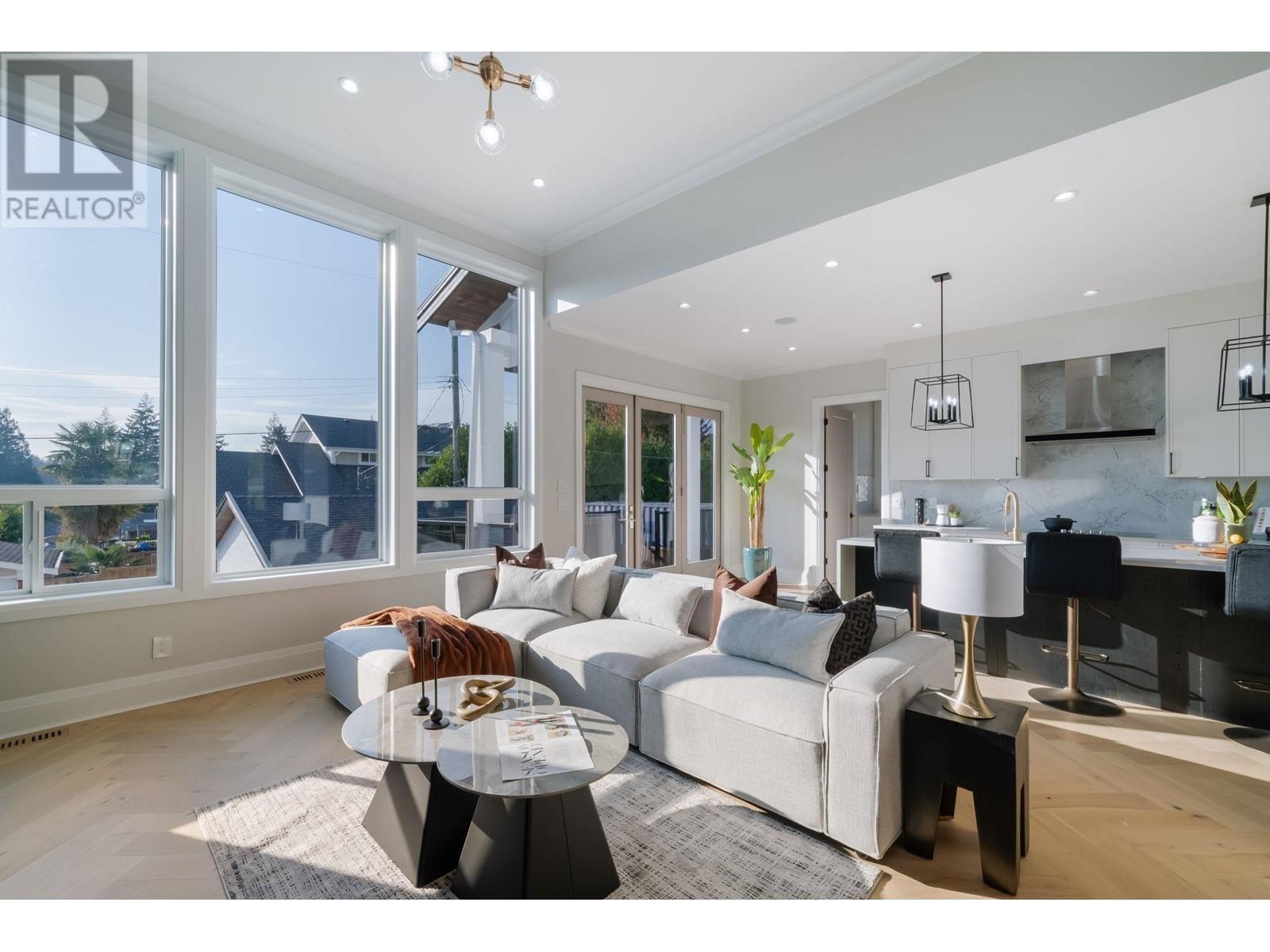 2341 Jones Avenue, North Vancouver, British Columbia  V7M 2W9 - Photo 15 - R2826206