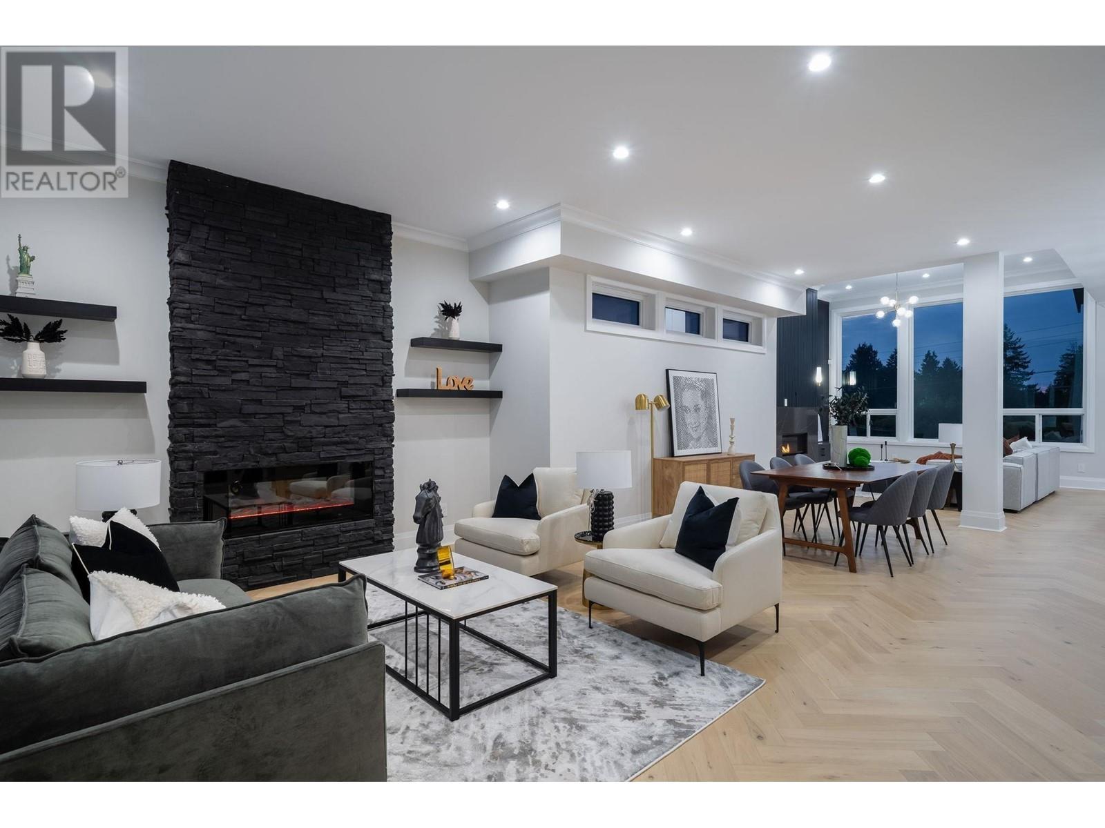 2341 Jones Avenue, North Vancouver, British Columbia  V7M 2W9 - Photo 8 - R2826206