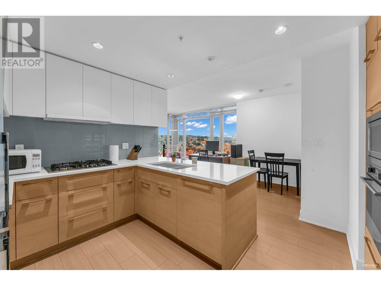 3902 1188 Pinetree Way, Coquitlam, British Columbia  V3B 0K9 - Photo 7 - R2826170