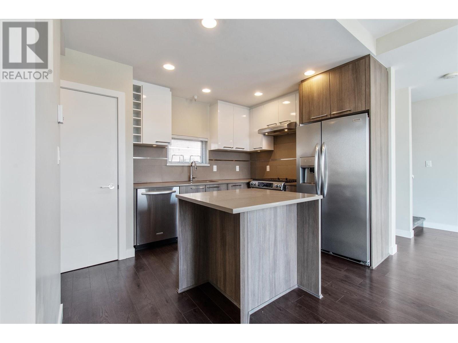 404 9350 University High Street, Burnaby, British Columbia  V5A 0B6 - Photo 8 - R2826228