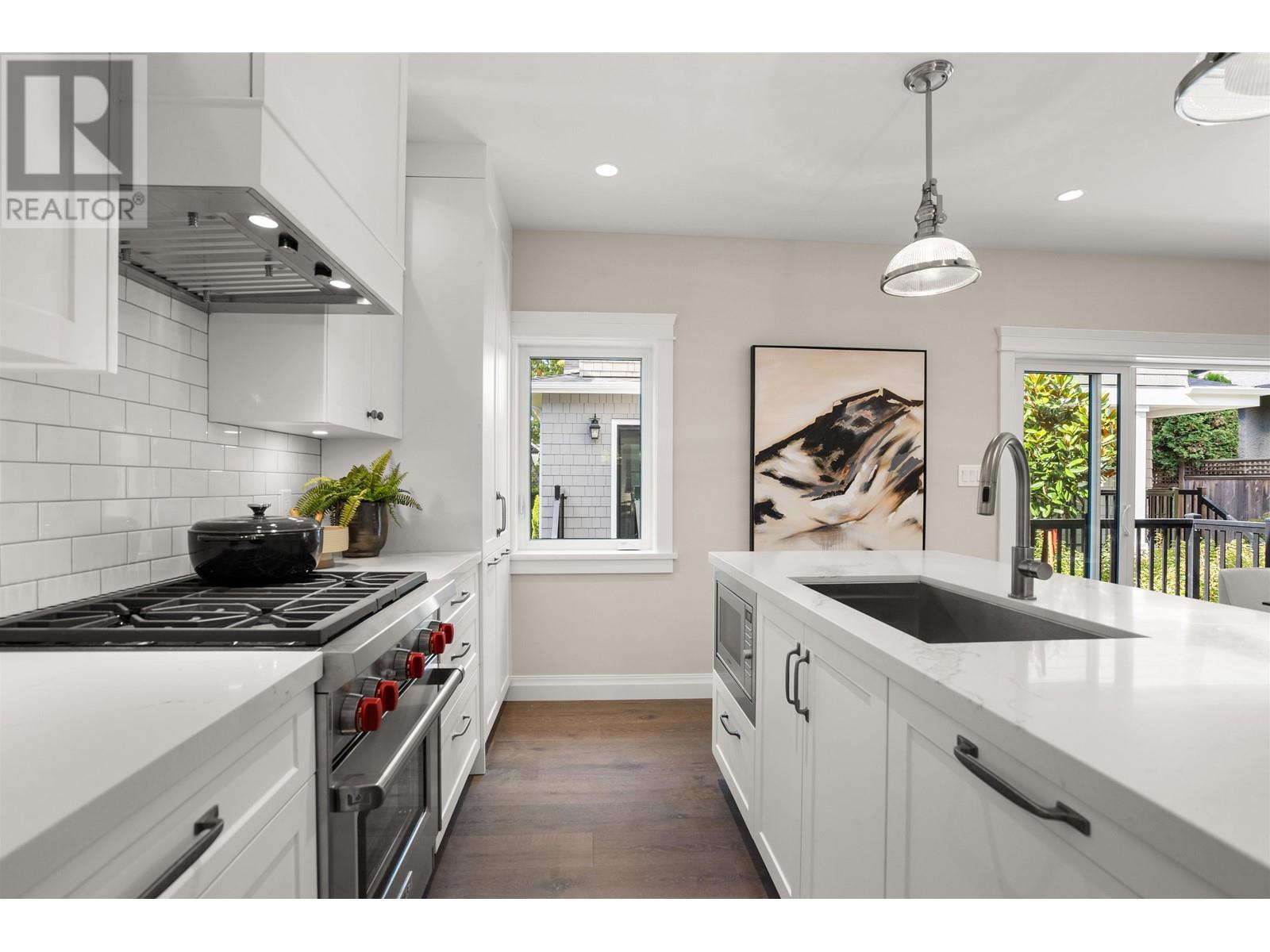 5860 Alma Street, Vancouver, British Columbia  V6N 1Y4 - Photo 3 - R2826213