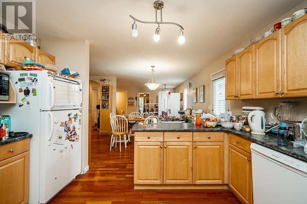 4552-56 51 Street, Delta, British Columbia  V4K 2V7 - Photo 11 - R2826091