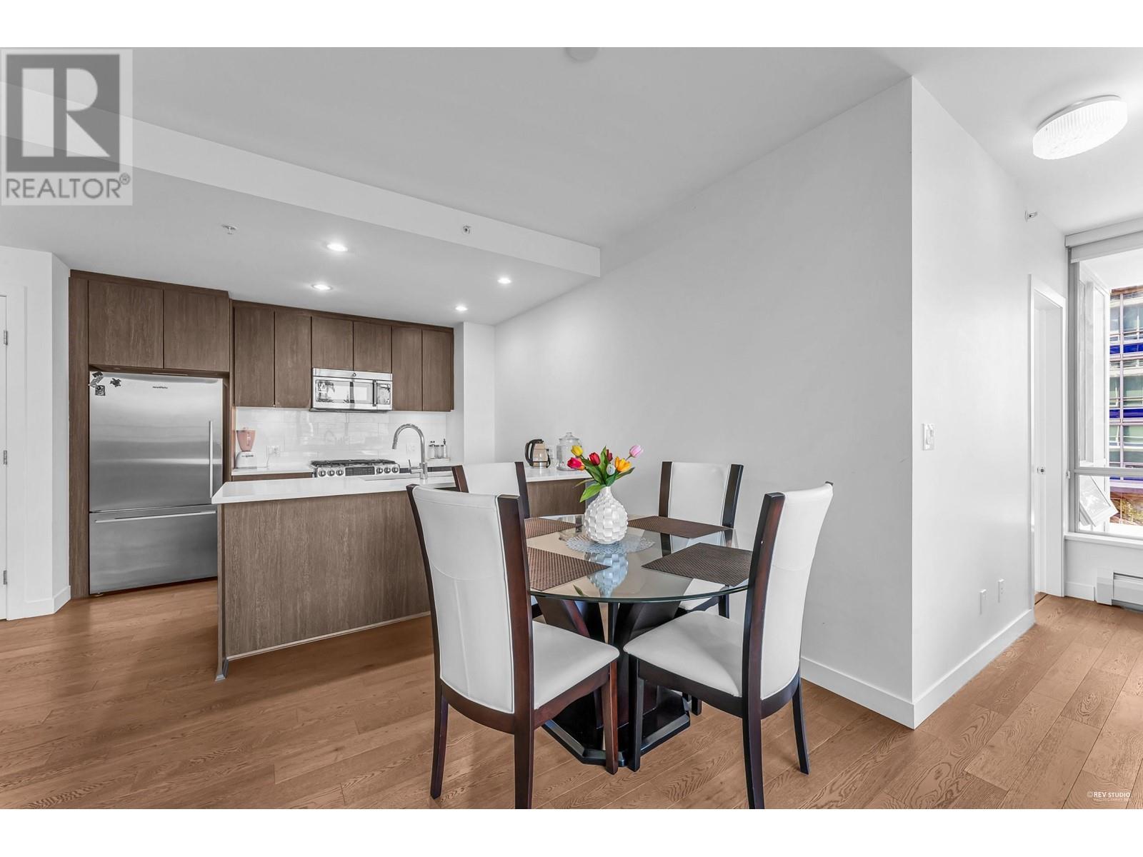 303 9080 University Crescent, Burnaby, British Columbia  V5A 0B7 - Photo 14 - R2825544