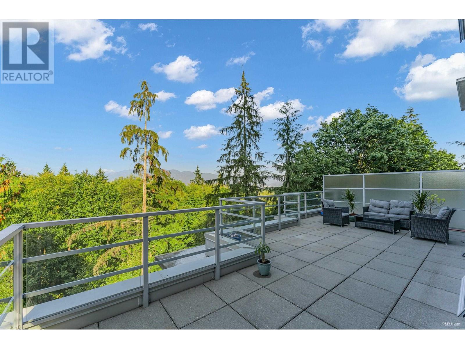 303 9080 University Crescent, Burnaby, British Columbia  V5A 0B7 - Photo 21 - R2825544