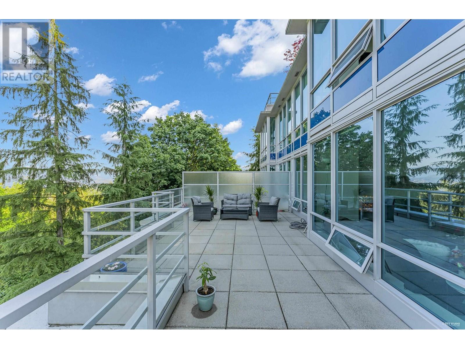303 9080 University Crescent, Burnaby, British Columbia  V5A 0B7 - Photo 20 - R2825544
