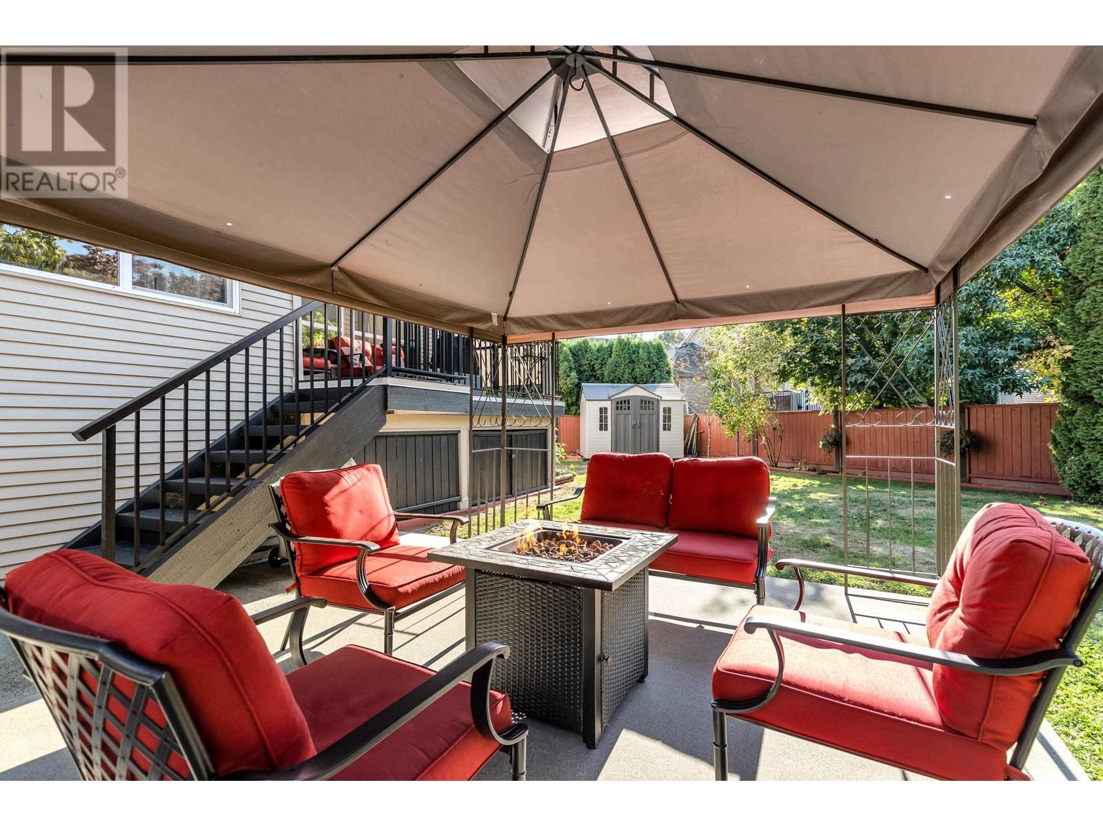 11233 Tully Crescent, Pitt Meadows, British Columbia  V3Y 2V9 - Photo 31 - R2825856