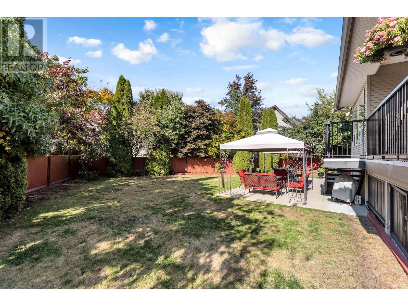 11233 Tully Crescent, Pitt Meadows, British Columbia  V3Y 2V9 - Photo 34 - R2825856
